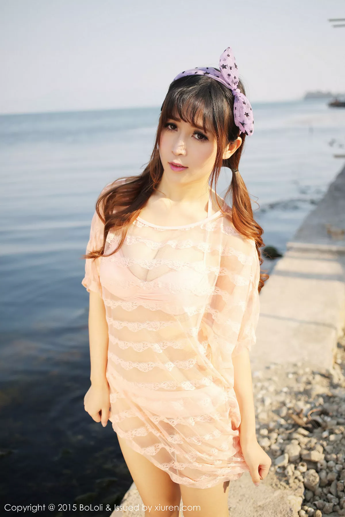 秀人集.com_[BoLoli波萝社]Vol.010_巨乳嫩模张优ayoyo大理旅拍白色蕾丝内衣豪乳写真40P