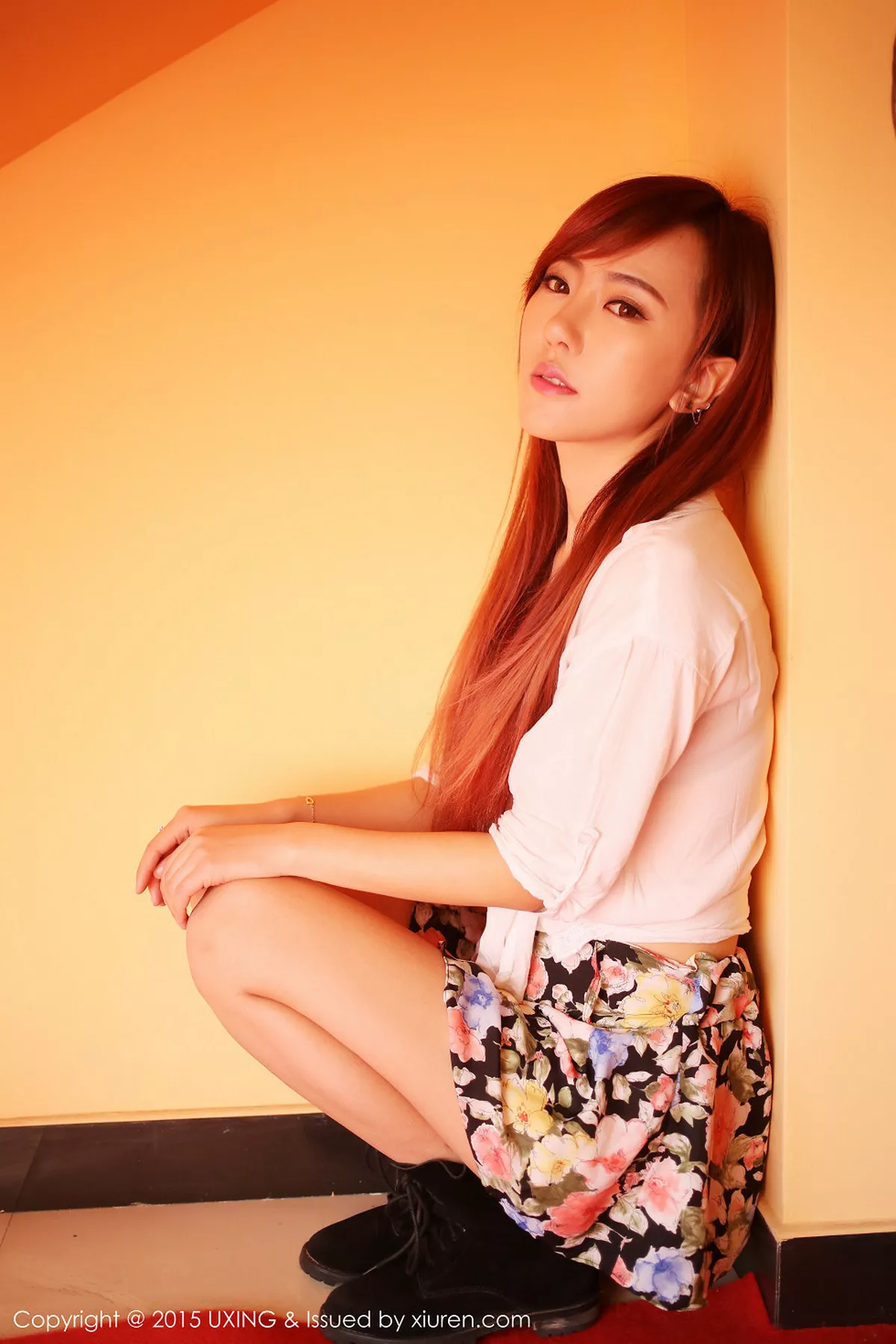 秀人集.com_[UXING优星馆]Vol.001_嫩模赵婉妮Wanni紧身牛仔裤完美身材性感翘臀写真67P