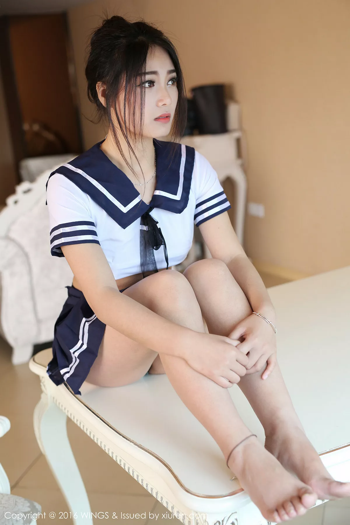 秀人集.com_[WingS影私荟]Vol.002_嫩模白微Sera黑色蕾丝内裤半裸上身诱惑曲线写真60P