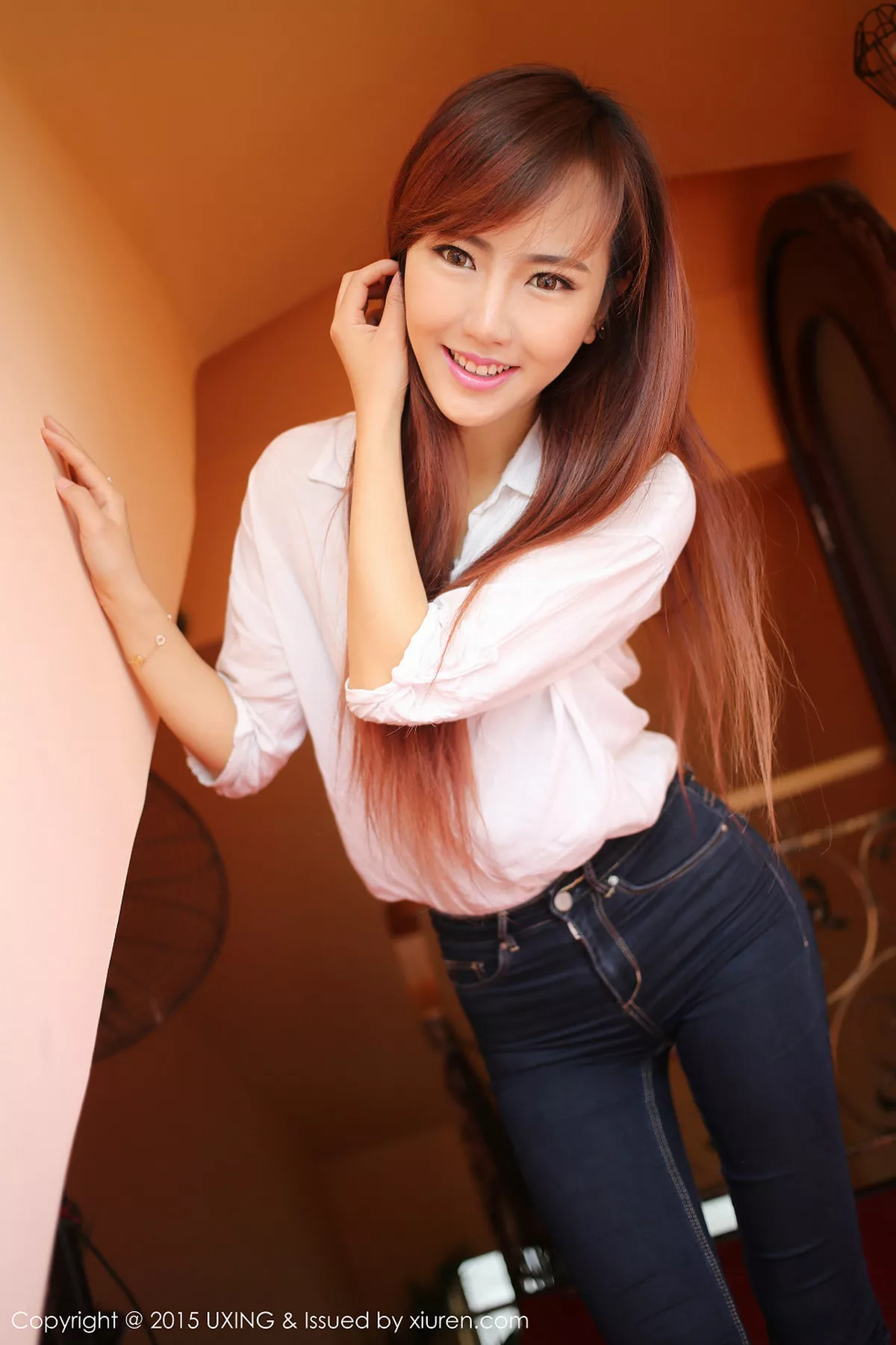 秀人集.com_[UXING优星馆]Vol.001_嫩模赵婉妮Wanni紧身牛仔裤完美身材性感翘臀写真67P