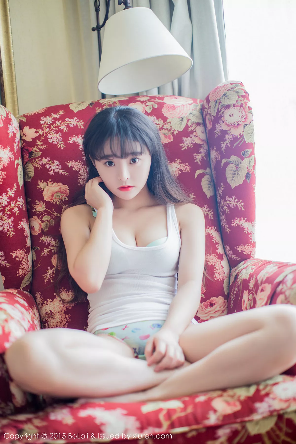 秀人集.com_[BoLoli波萝社]Vol.001_嫩模柳侑绮sevenbaby童颜巨乳性感系列生活写真秀94P