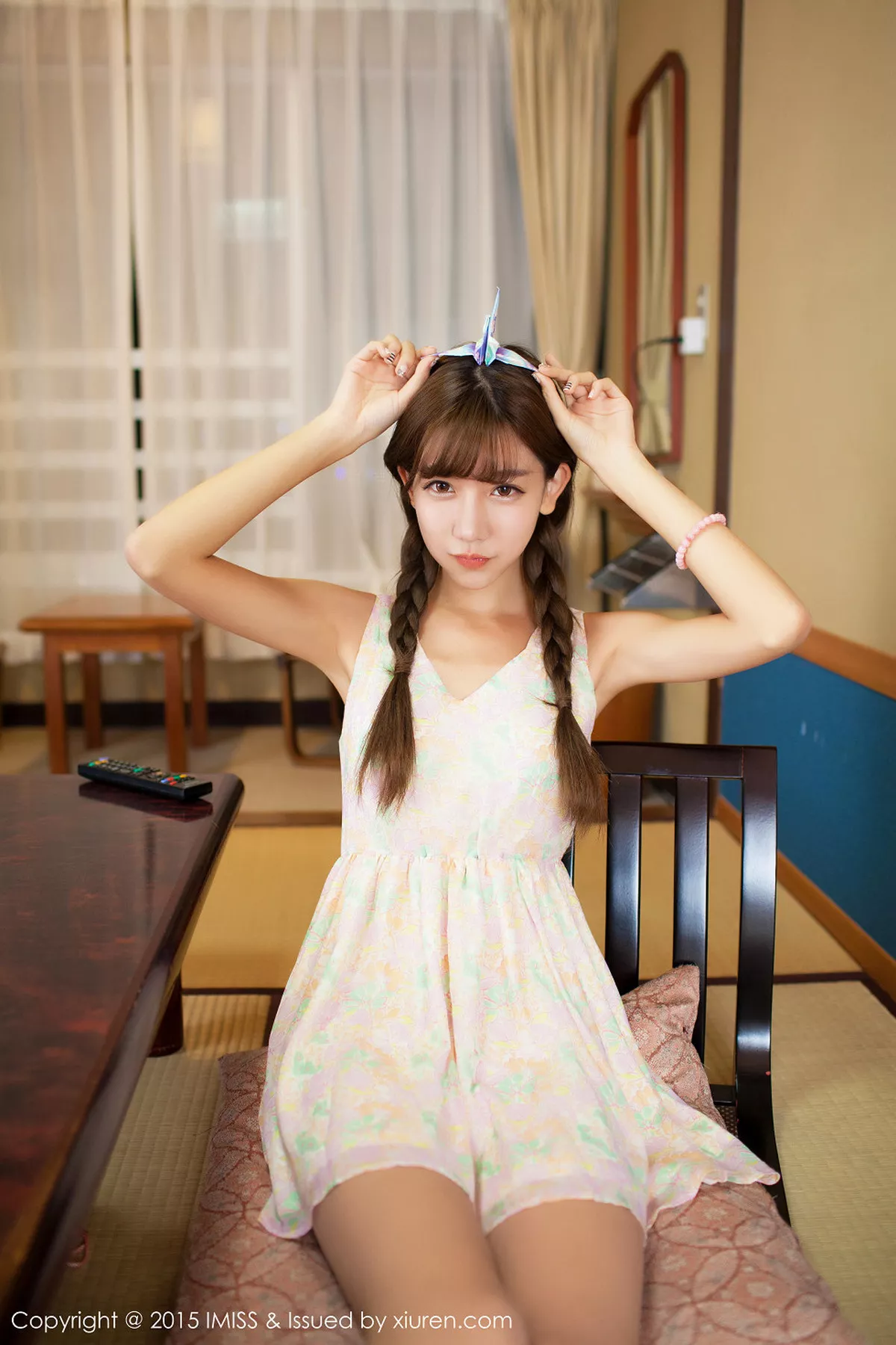 秀人集.com_[IMISS爱蜜社]Vol.010_90后绝美showgirl陈潇户外清爽迷人写真71P