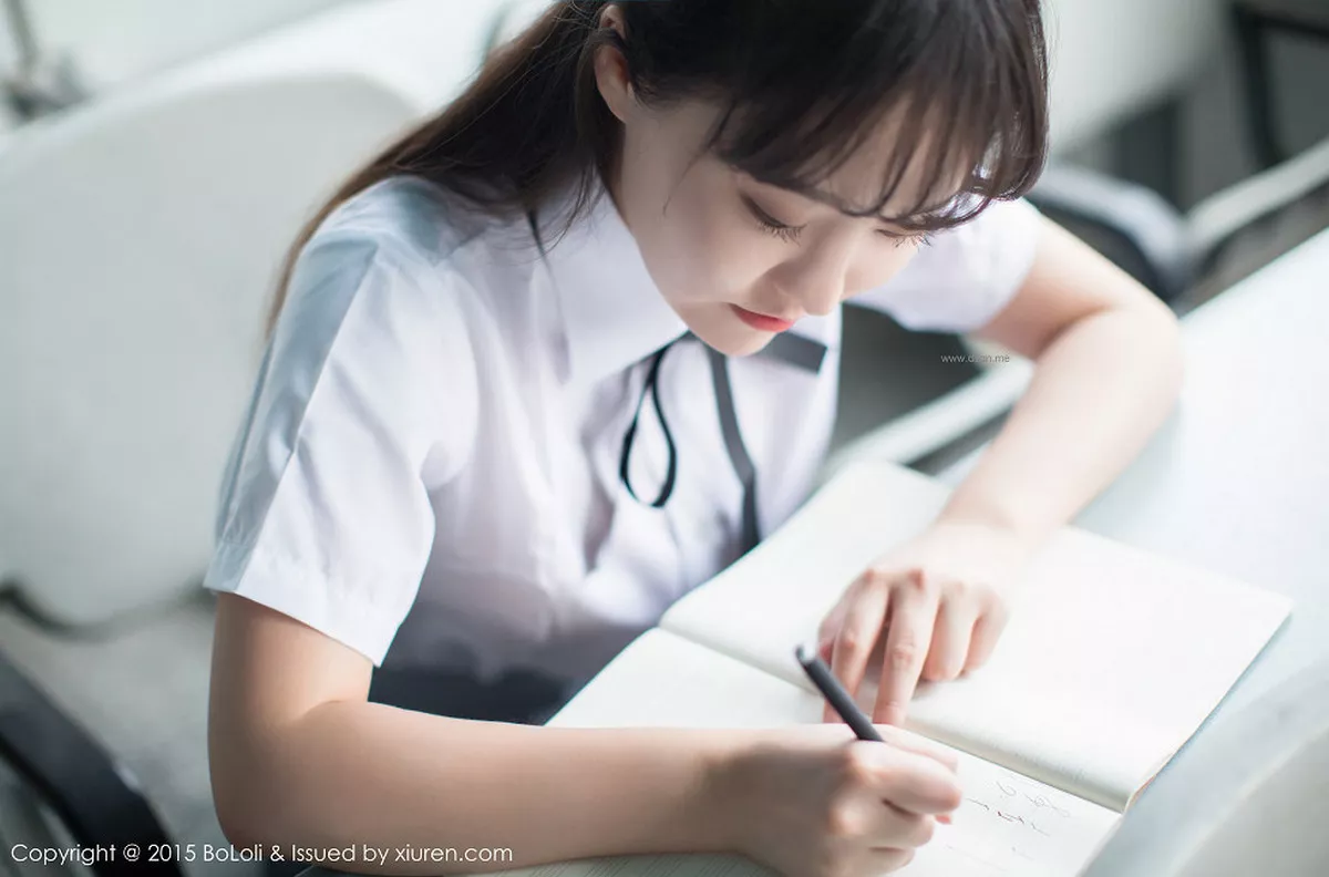 秀人集.com_[BoLoli波萝社]Vol.001_嫩模柳侑绮sevenbaby童颜巨乳性感系列生活写真秀94P