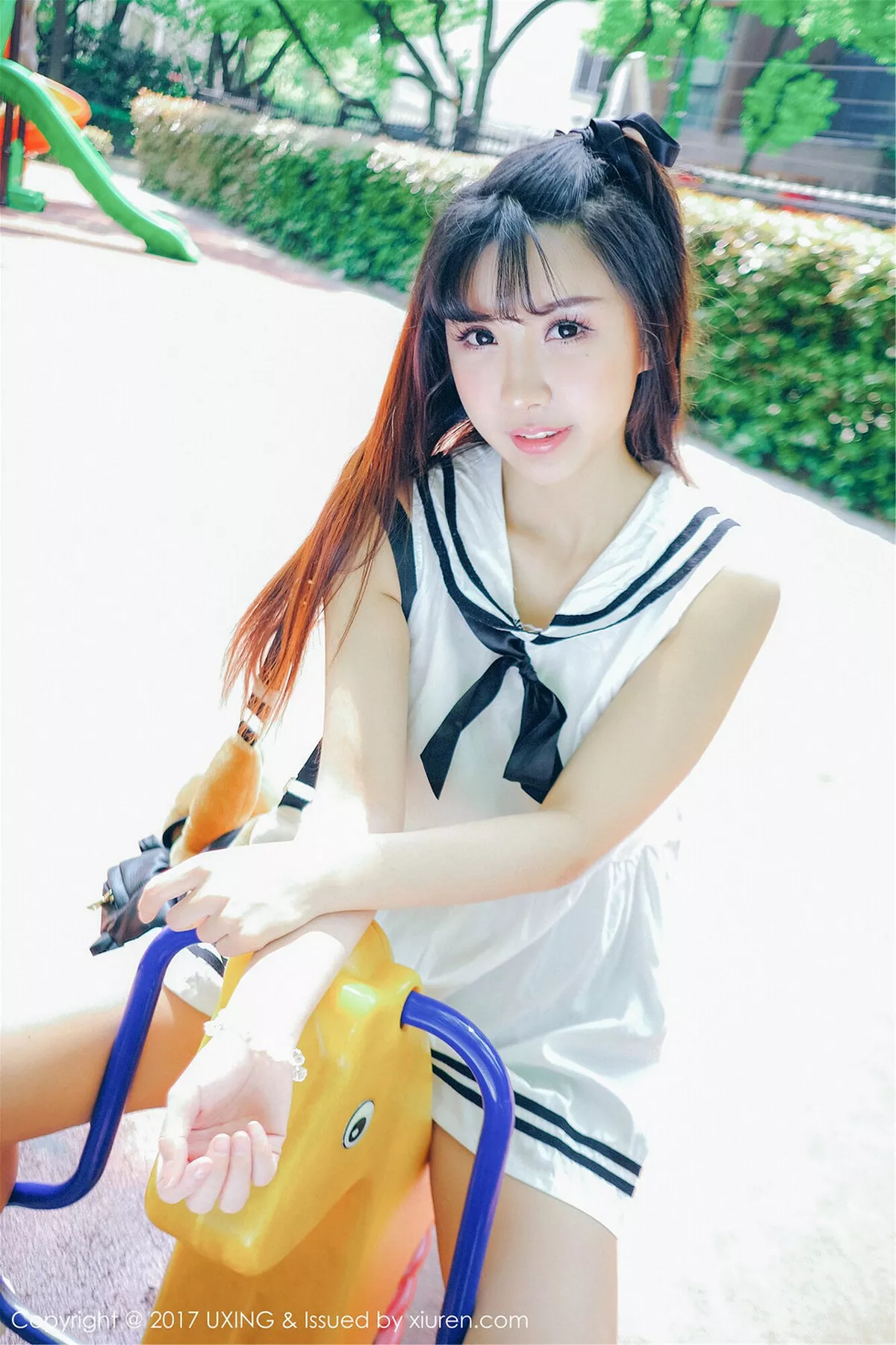 秀人集.com_[UXING优星馆]Vol.050_巨乳萝莉晓茜sunny学生装+私房内衣秀完美身材性感写真47P