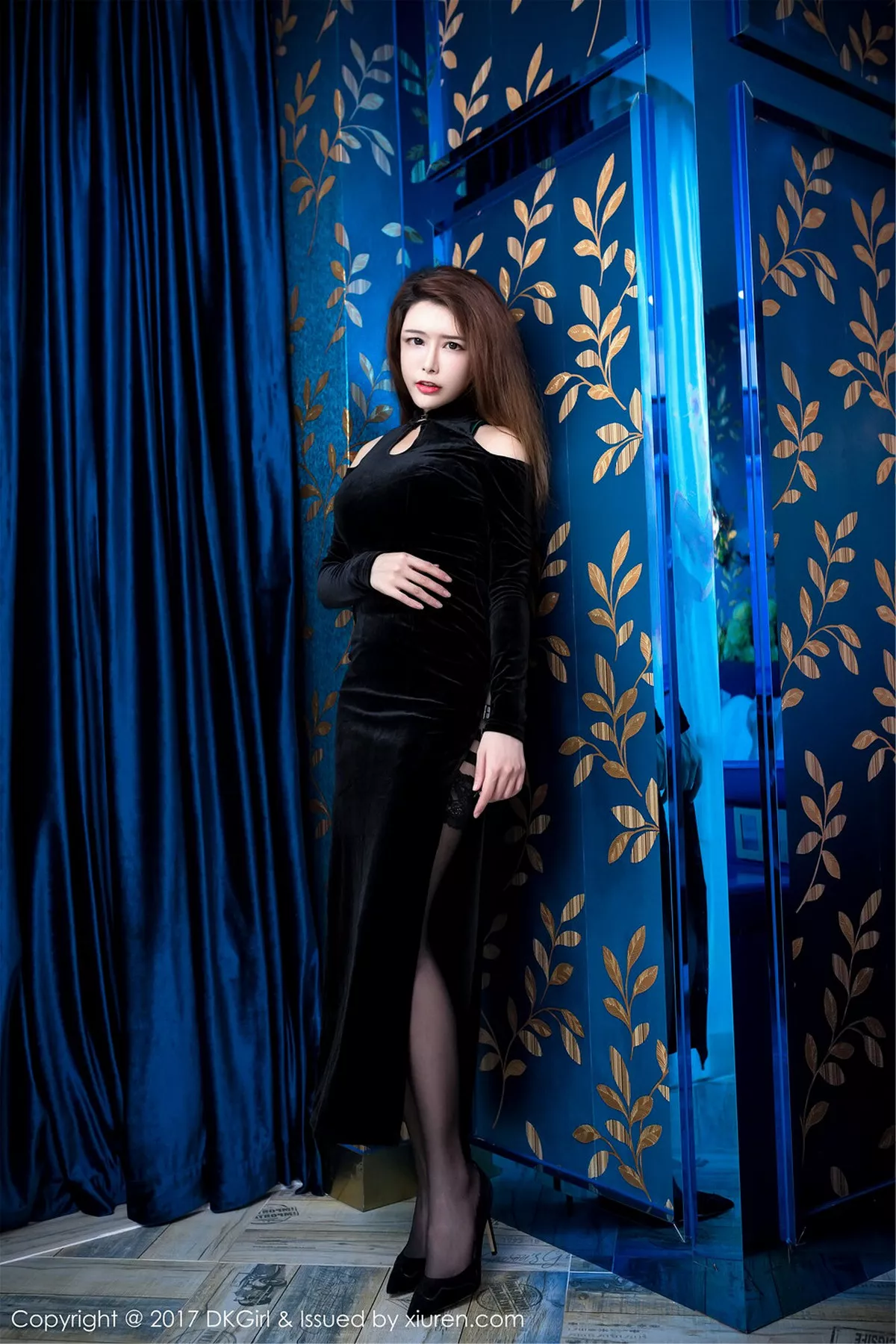 秀人集.com_[DKGirl御女郎]Vol.020_嫩模夏小秋秋秋居家私房脱内衣豪乳露点极致诱惑写真61P