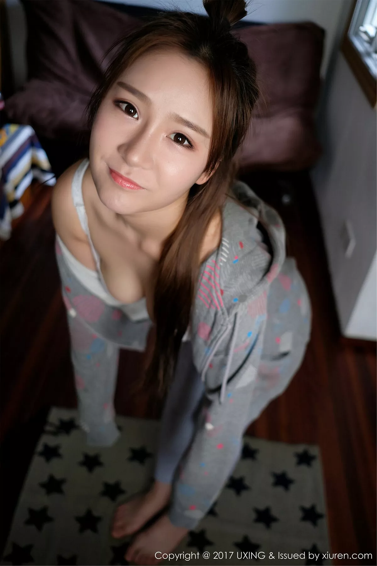 秀人集.com_[UXING优星馆]Vol.054_新人嫩模羊羊Suger脱外衣秀白色蕾丝内衣傲人美胸完美写真45P