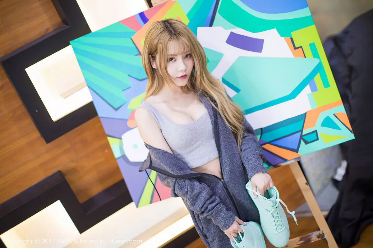 秀人集.com_[IMISS爱蜜社]Vol.172_新人嫩模夏正正户外运动装清爽迷人如瓷娃娃般美丽写真36P