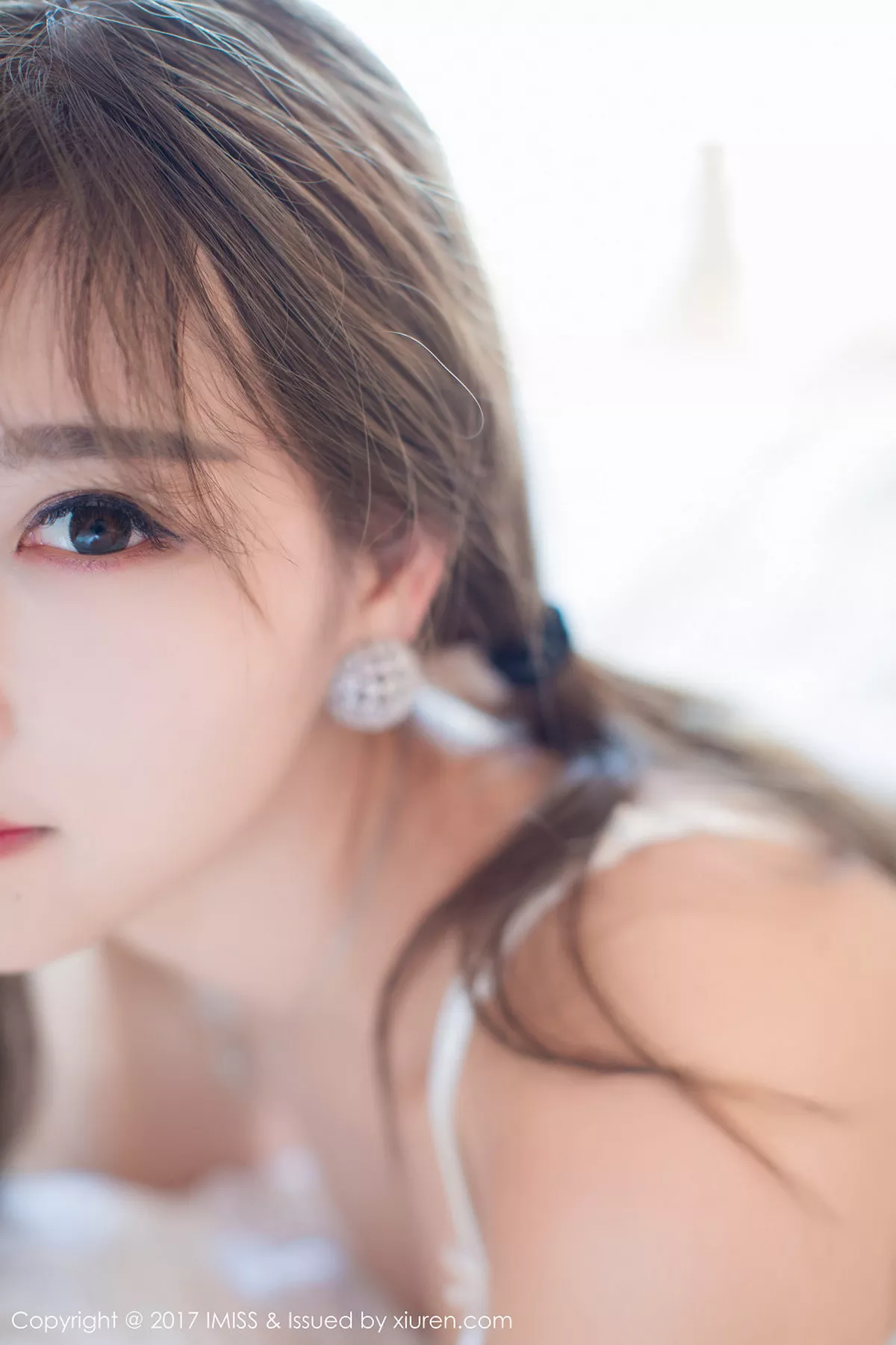 秀人集.com_[IMISS爱蜜社]Vol.183_女神杨晨晨sugar塞班岛旅拍白色蕾丝情趣内衣完美诱惑写真45P