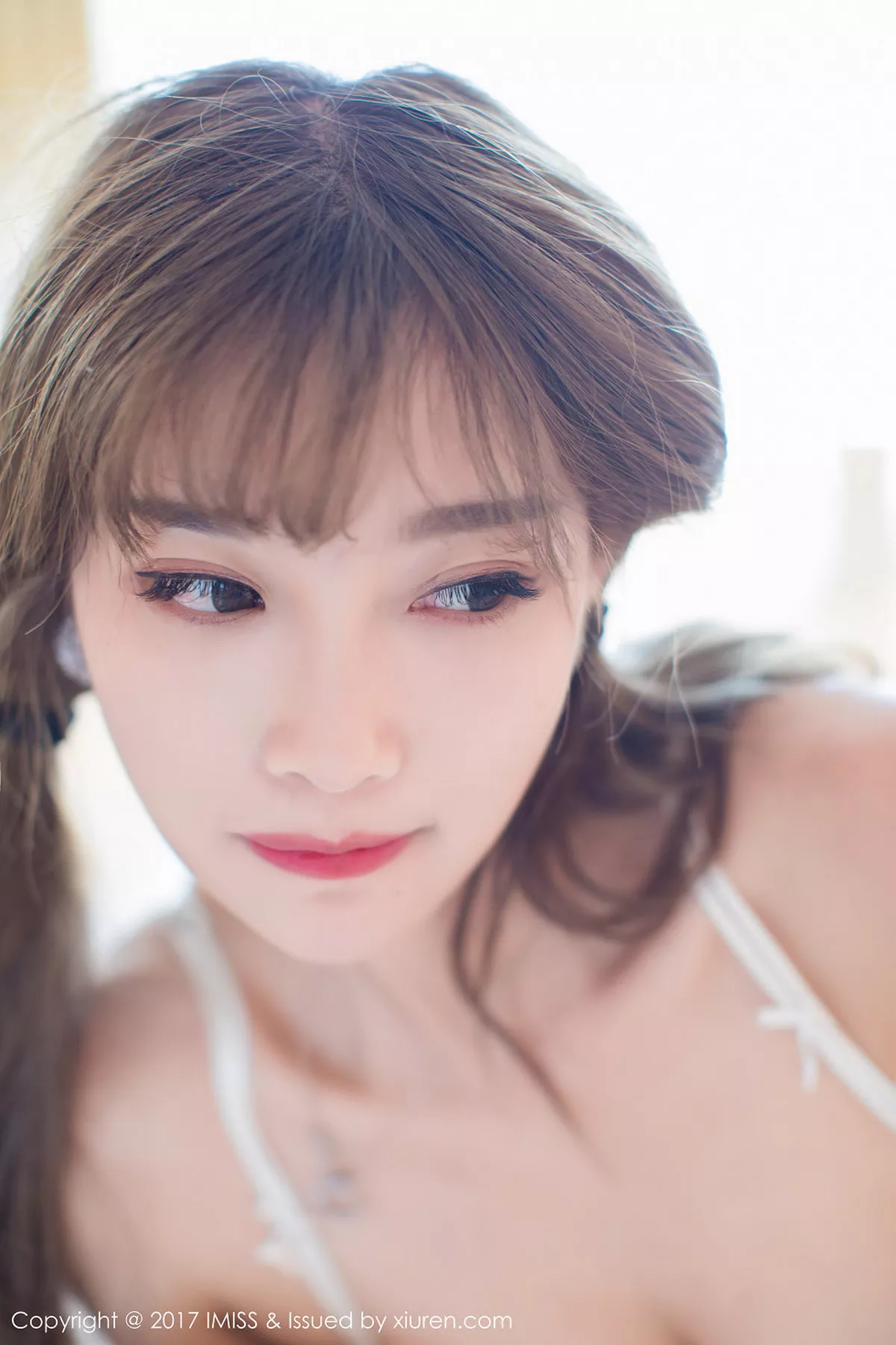 秀人集.com_[IMISS爱蜜社]Vol.183_女神杨晨晨sugar塞班岛旅拍白色蕾丝情趣内衣完美诱惑写真45P