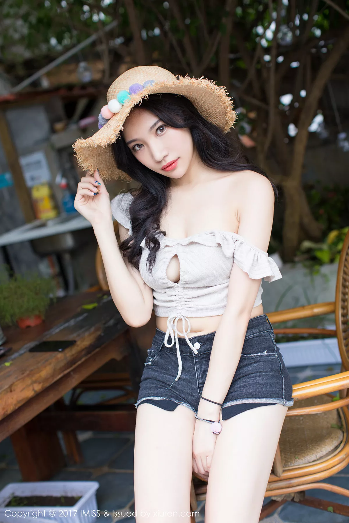 秀人集.com_[IMISS爱蜜社]Vol.182_嫩模小狐狸Sica七夕情人节福利海边沙滩性感比基尼写真45P