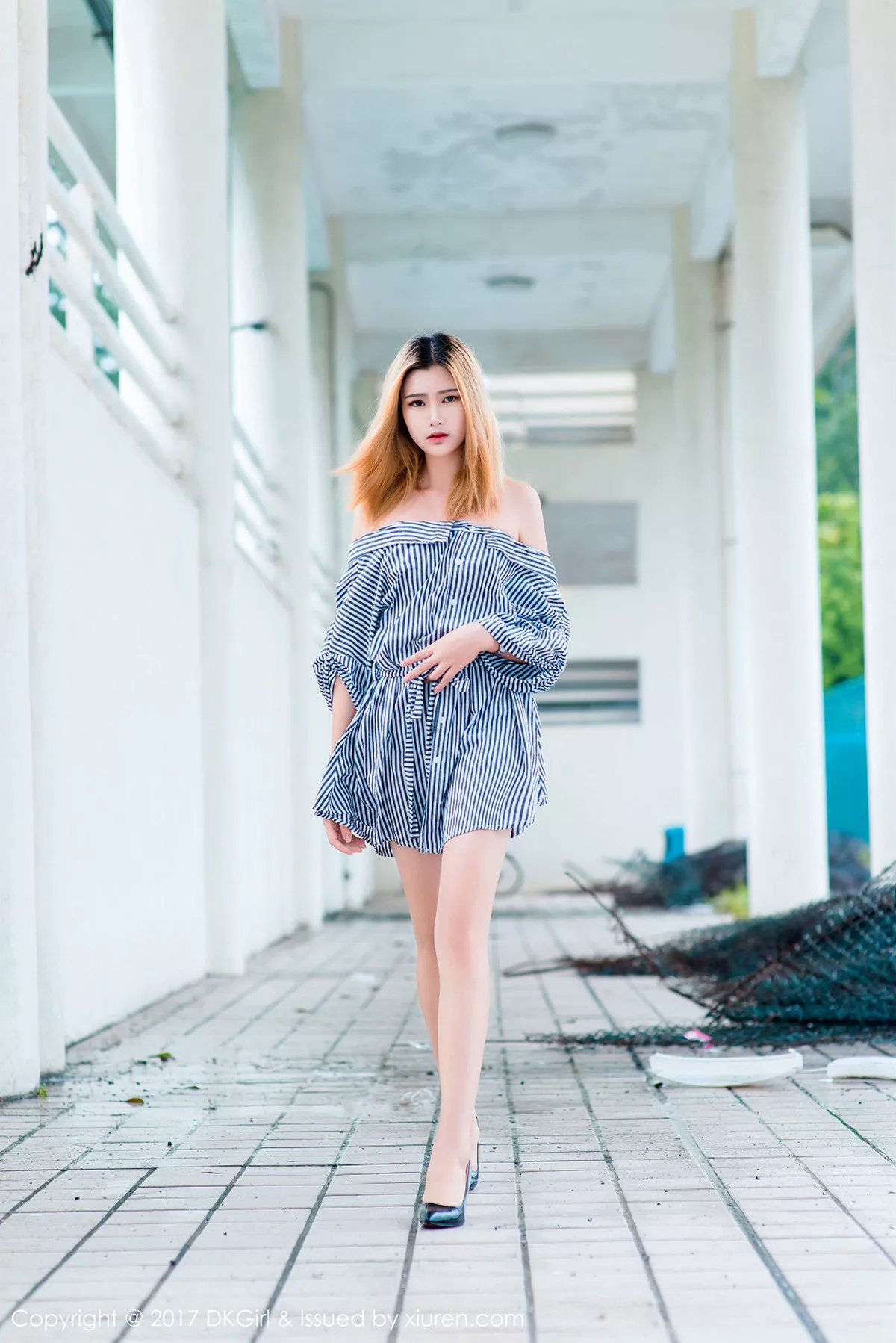 秀人集.com_[DKGirl御女郎]Vol.038_嫩模Ting婷婷户外大尺度全裸人体艺术美乳翘臀诱惑写真56P