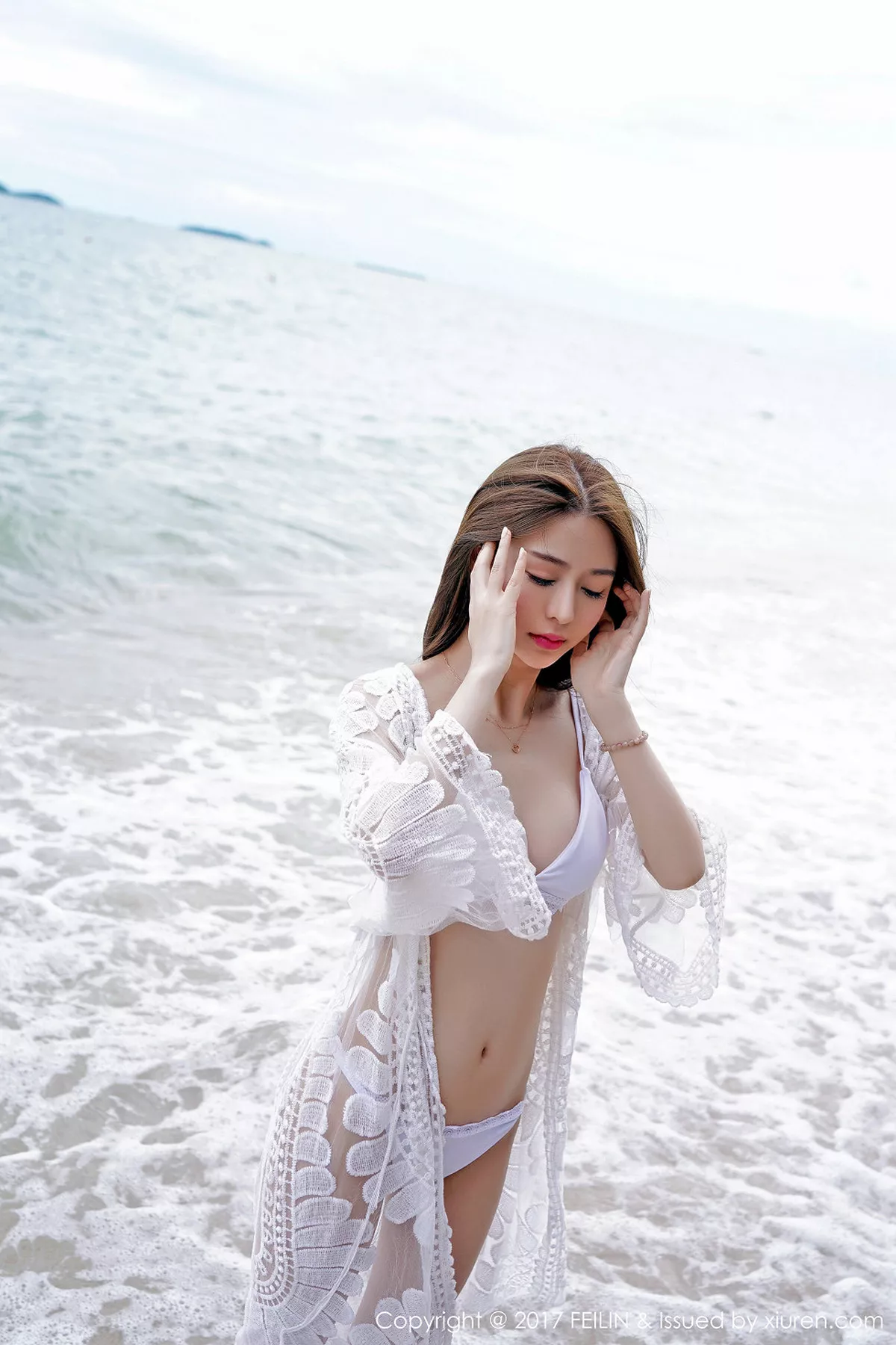 秀人集.com_[FeiLin嗲囡囡]Vol.110_嫩模luna张静燕海边沙滩性感黄色比基尼秀完美身材写真40P