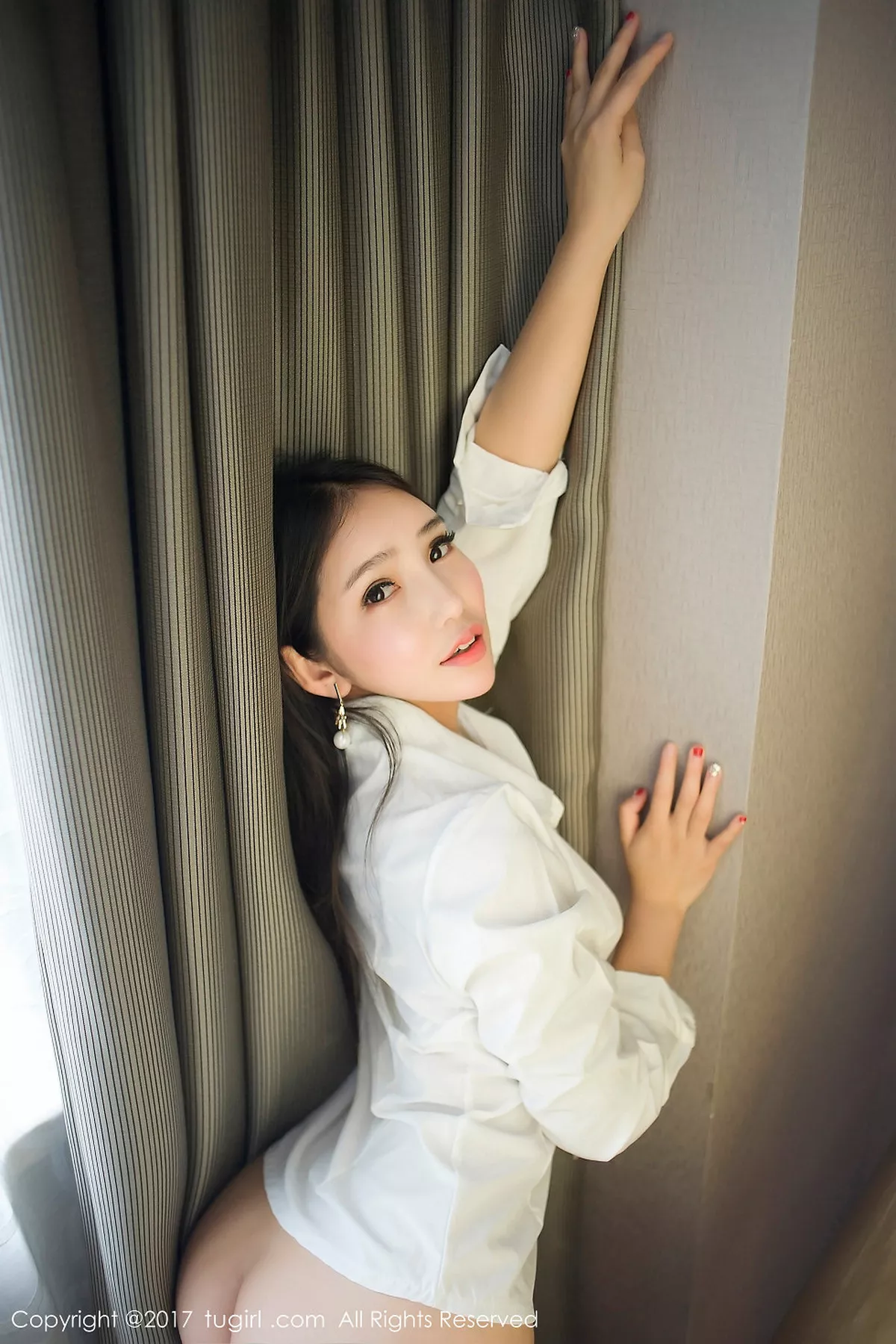 秀人集.com_[XiuRen秀人网]No.792_混血美女艾弥居家浴缸里白色蕾丝内衣透视秀美乳诱惑写真49P