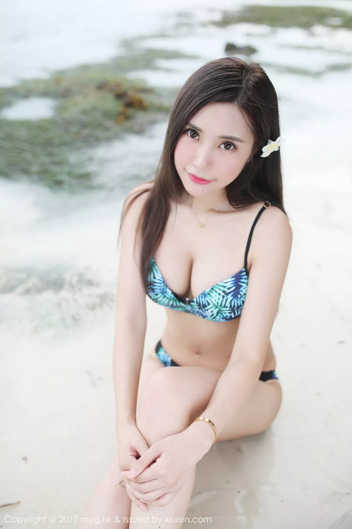 秀人集.com_[MyGirl美媛馆]Vol.266_嫩模绮里嘉ula海边性感比基尼+泳池湿身完美诱惑写真66P