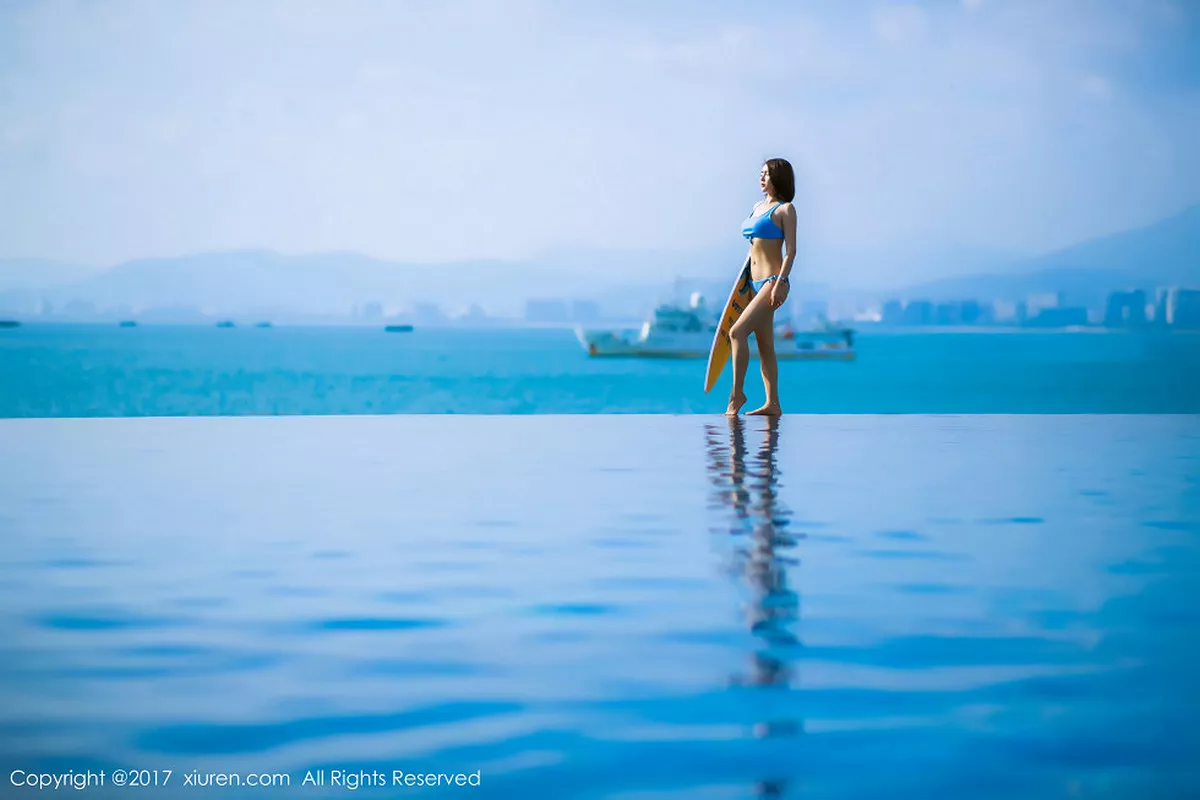 秀人集.com_[XiuRen秀人网]No.858_嫩模廿十海南三亚旅拍蓝天白云海边性感比基尼写真45P