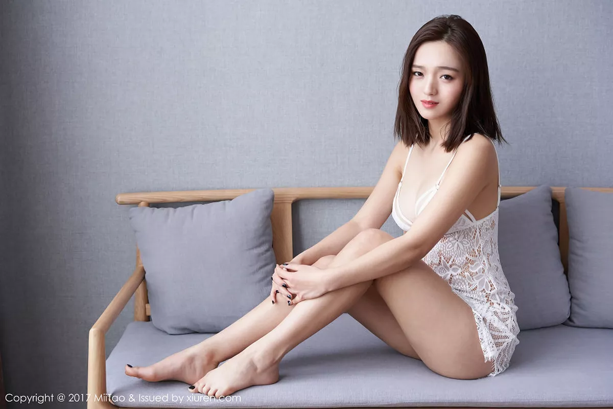 秀人集.com_[MiiTao蜜桃社]Vol.089_气质嫩模李颖诗黑色透视情趣内衣+全裸秀豪乳翘臀诱惑写真60P