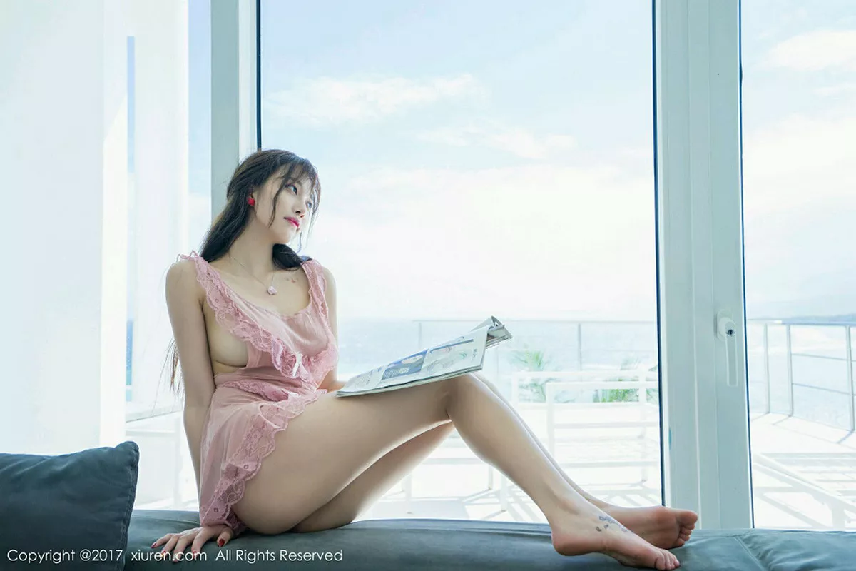 秀人集.com_[XiuRen秀人网]No.873_女神杨晨晨sugar长滩旅拍粉色透视连身裙侧露豪乳诱惑写真45P