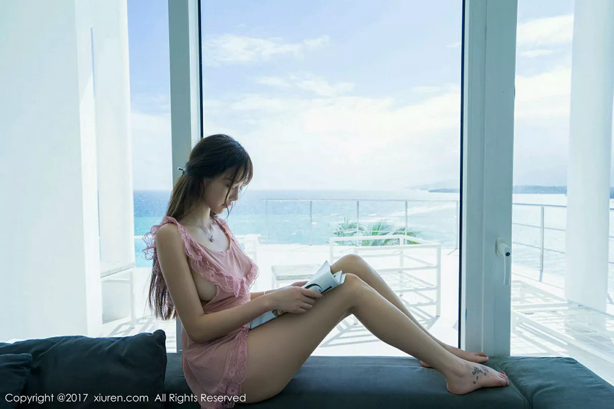 秀人集.com_[XiuRen秀人网]No.873_女神杨晨晨sugar长滩旅拍粉色透视连身裙侧露豪乳诱惑写真45P