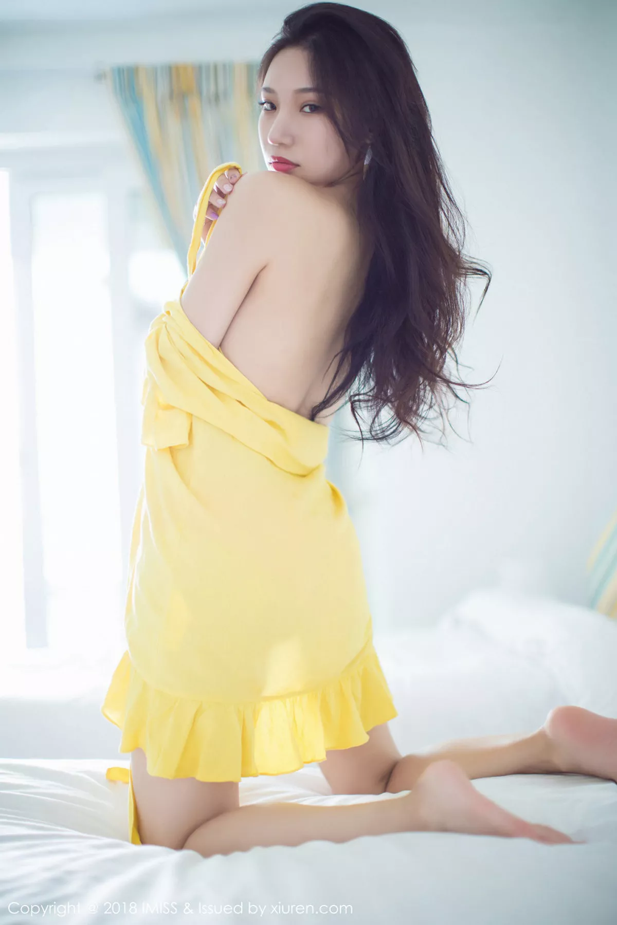 秀人集.com_[IMISS爱蜜社]Vol.211_嫩模小狐狸Sica甲米旅拍粉色缕空内衣透视秀豪乳翘臀诱惑写真43P