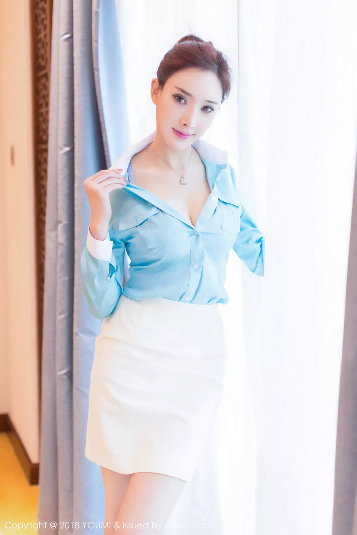 秀人集.com_[YouMi尤蜜荟]Vol.112_嫩模土肥圆矮挫穷粉色透视连体裙真空秀豪乳翘臀诱惑写真50P