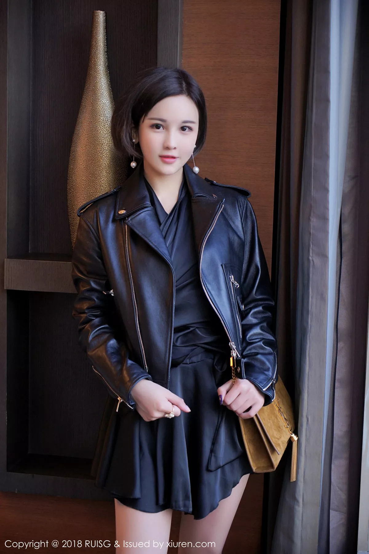 秀人集.com_[RUISG瑞丝馆]Vol.037_嫩模米粒sweet性感内衣配紧身牛仔裤秀魔鬼身材诱惑写真38P