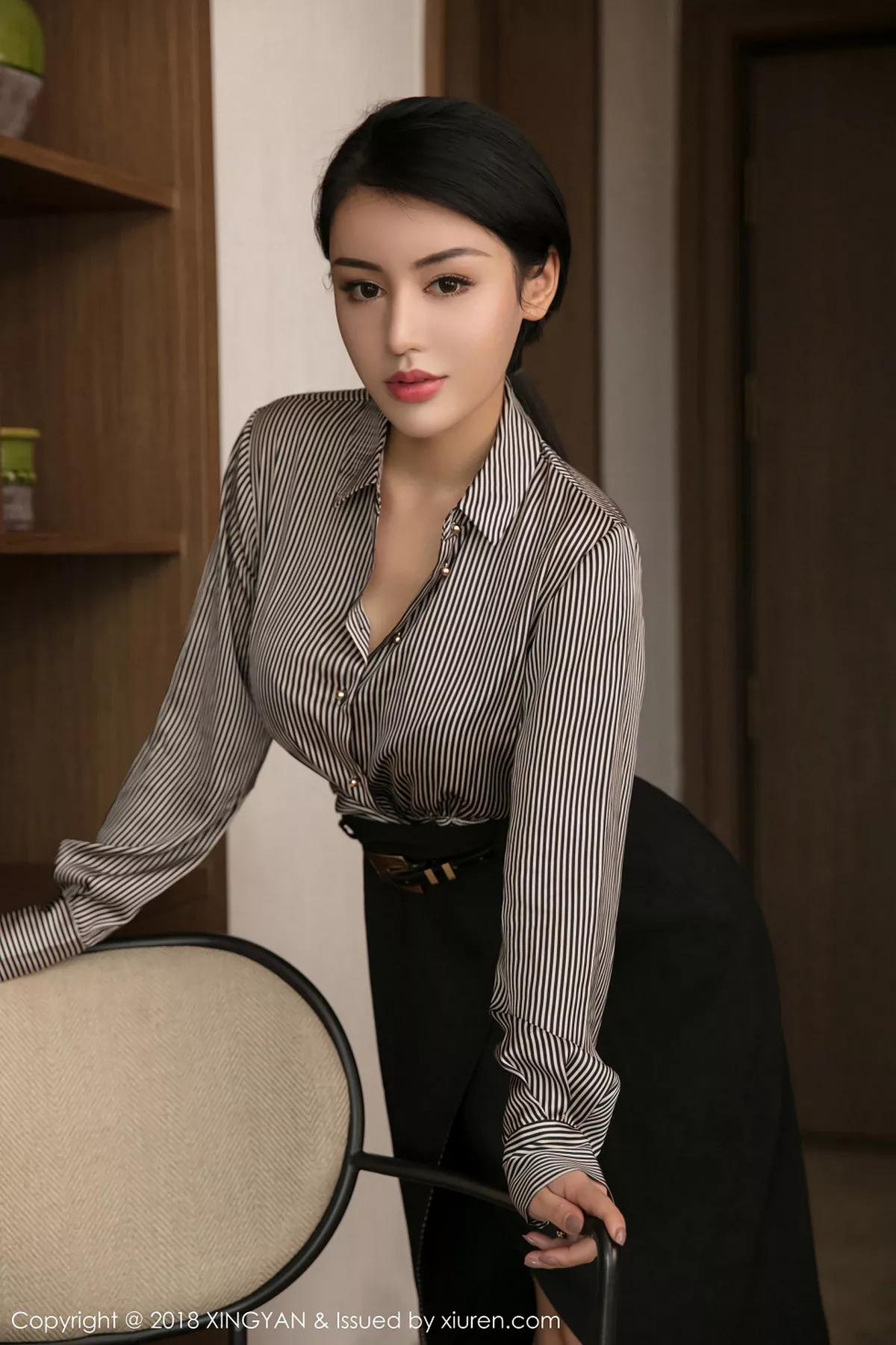 秀人集.com_[XINGYAN星颜社]Vol.020_嫩模陆梓琪浴室里黑色蕾丝内衣透视秀完美身材诱惑写真49P