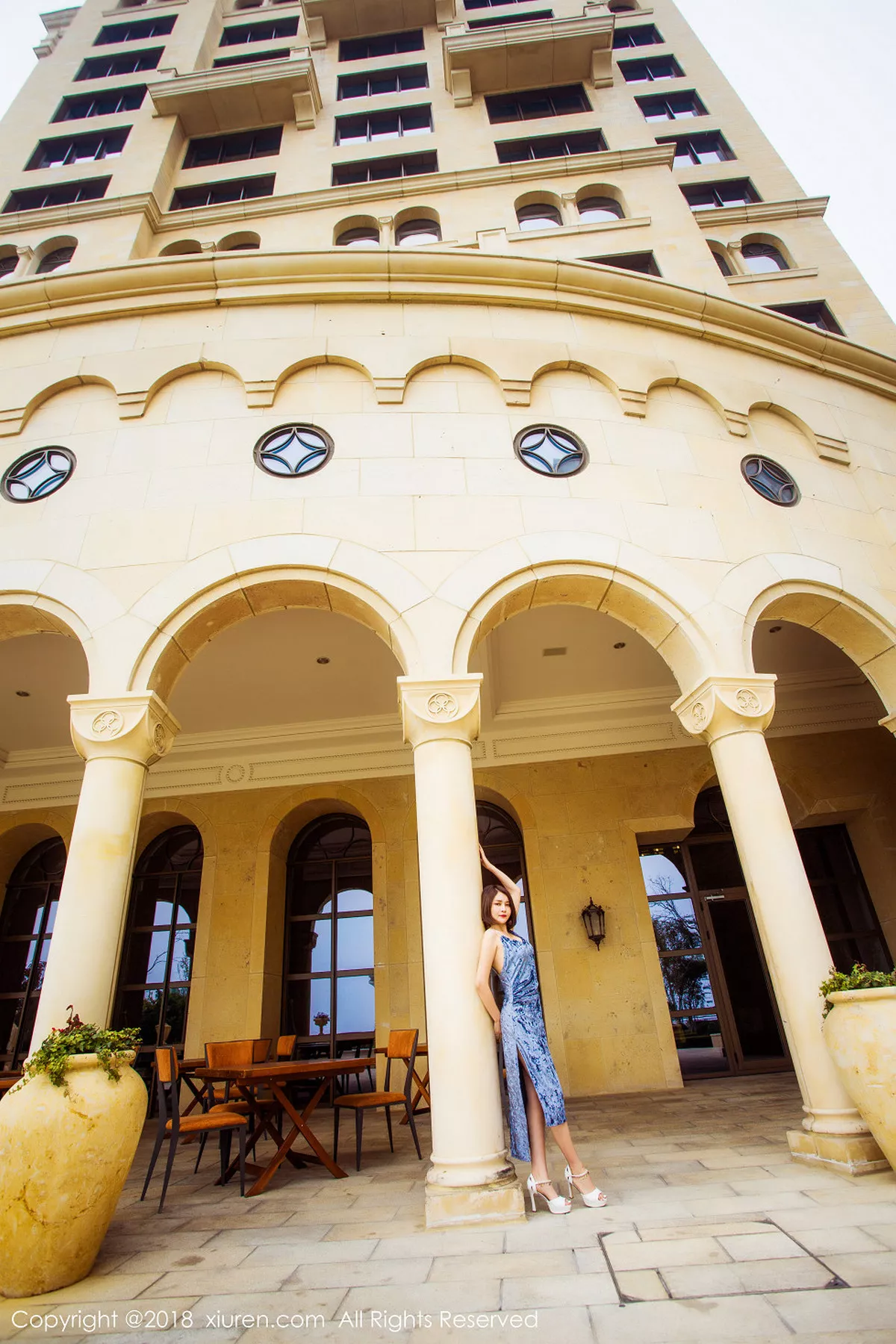 秀人集.com_[XiuRen秀人网]No.935_嫩模廿十居家私房红色塑身内衣秀完美身材白嫩肌肤性感写真58P