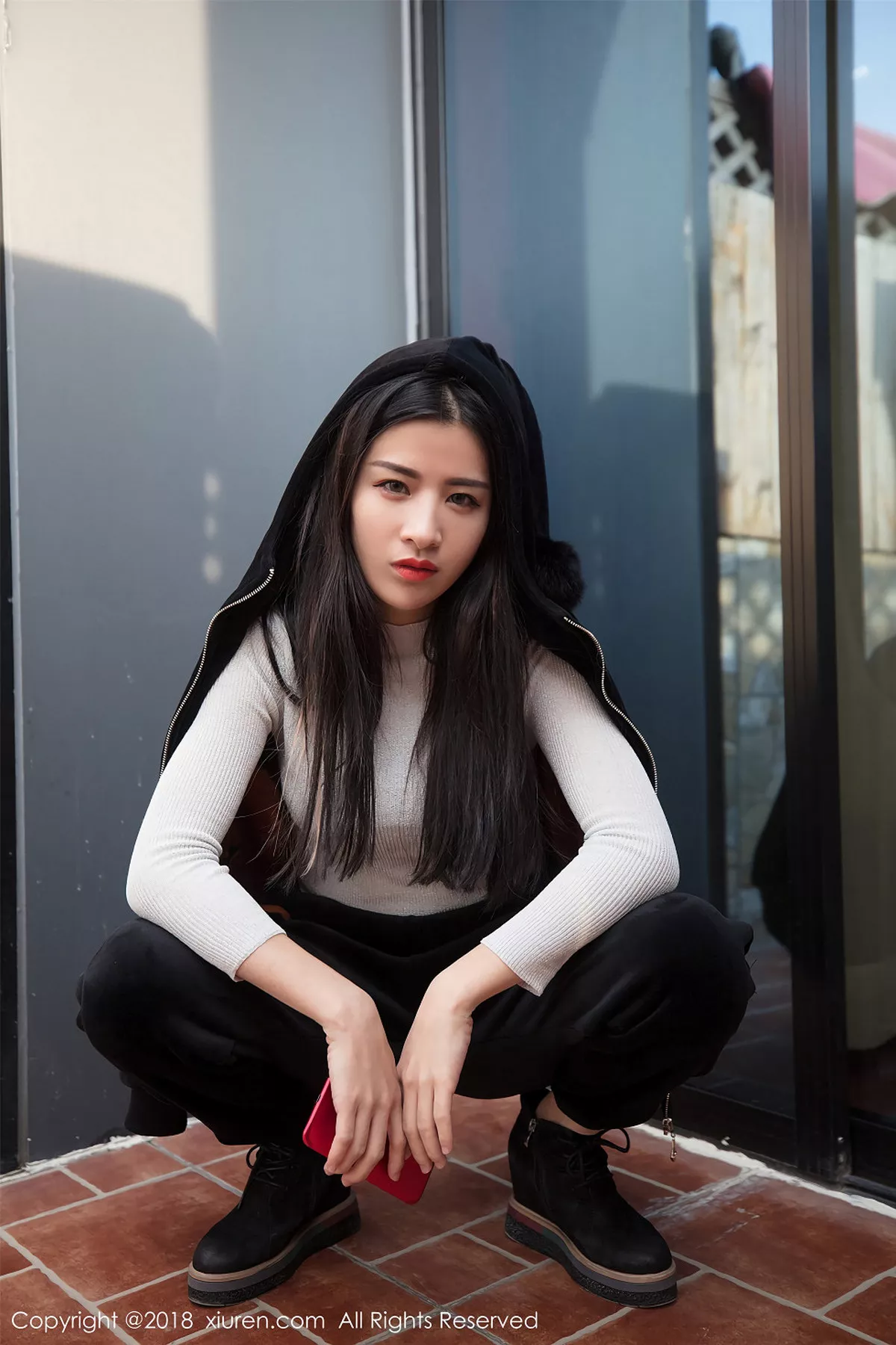 秀人集.com_[XiuRen秀人网]No.943_美女主播以瑟黑色半透薄纱睡裙+大尺度全裸撩人姿势诱惑写真51P