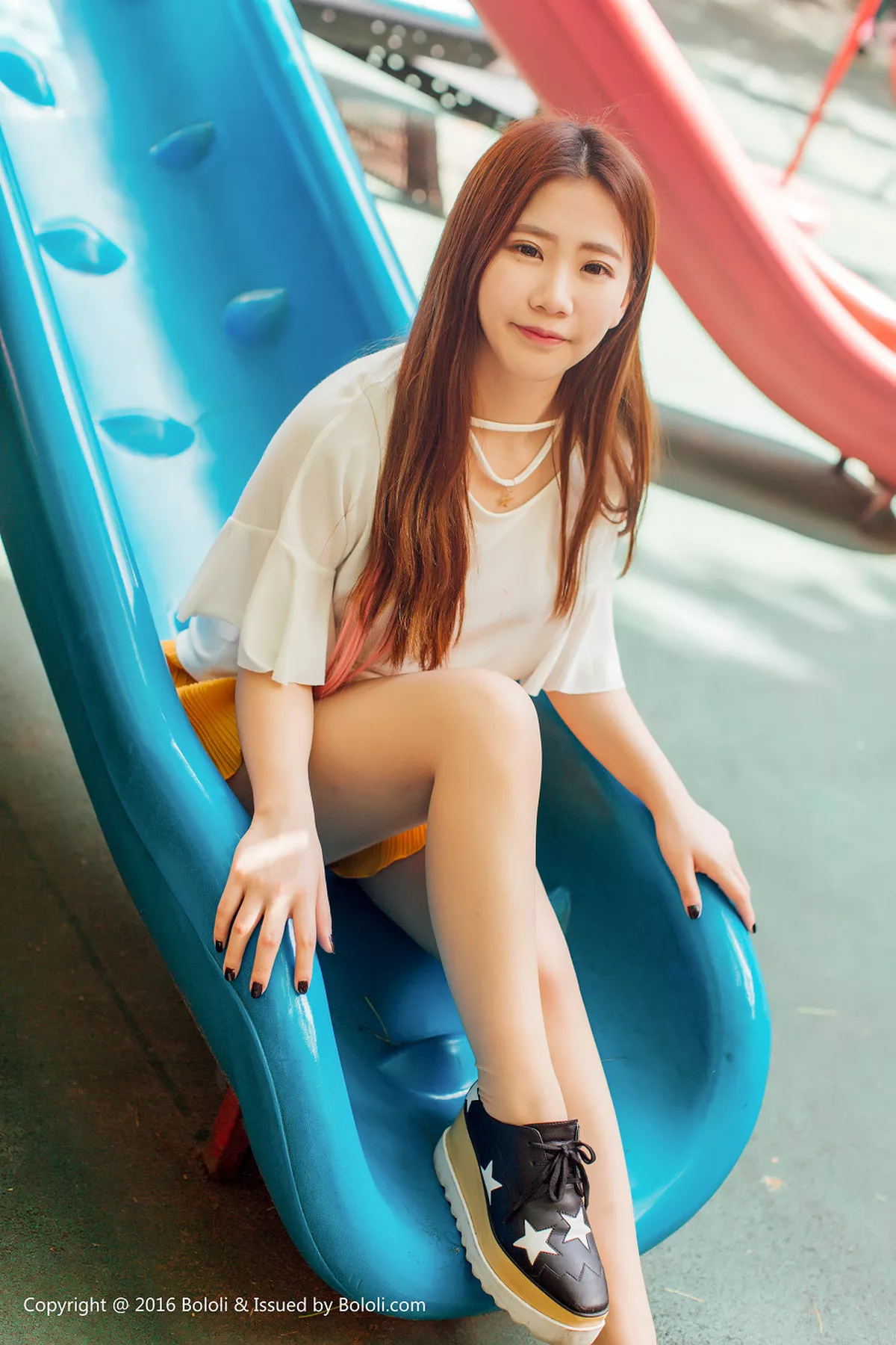 秀人集.com_[Tukmo兔几盟]Vol.109_清纯嫩模董成丽游乐园里白色短袖衫配黄色短裙清爽迷人写真40P