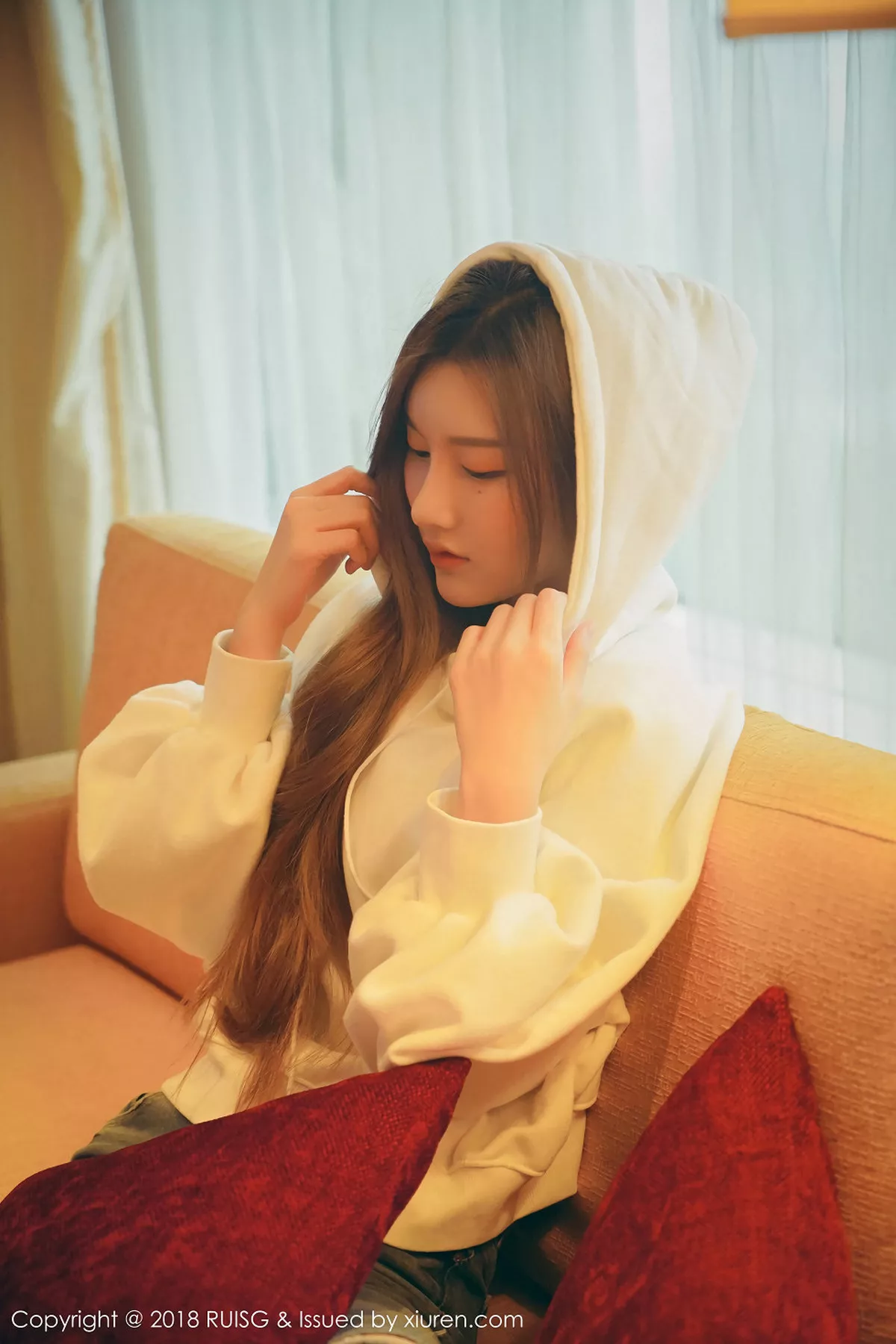 秀人集.com_[RUISG瑞丝馆]Vol.045_清纯小妞M梦baby柔情私房发布居家甜美迷人清爽写真40P