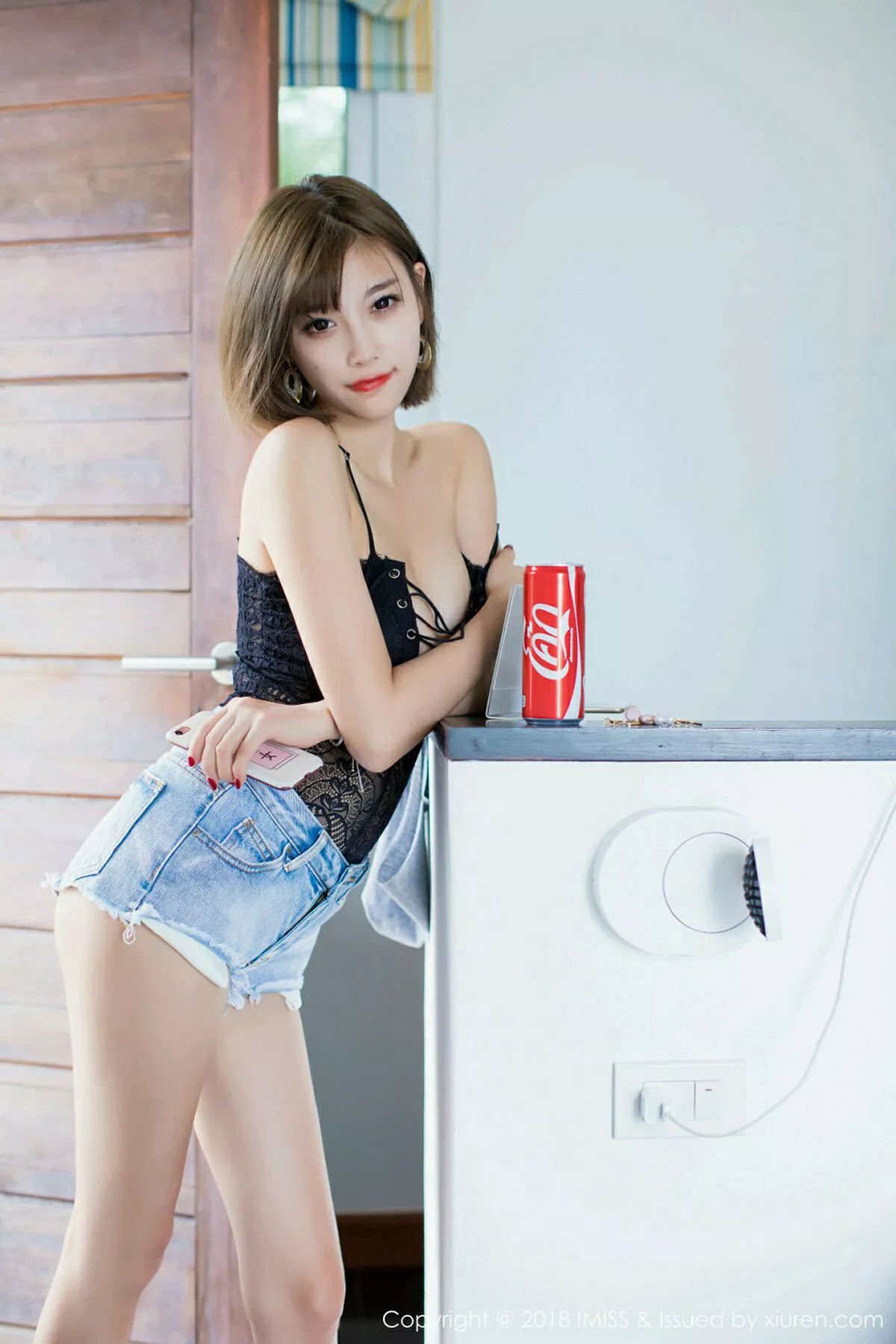 秀人集.com_[IMISS爱蜜社]Vol.228_女神杨晨晨sugar甲米旅拍私房开胸连体衣秀完美身材写真35P