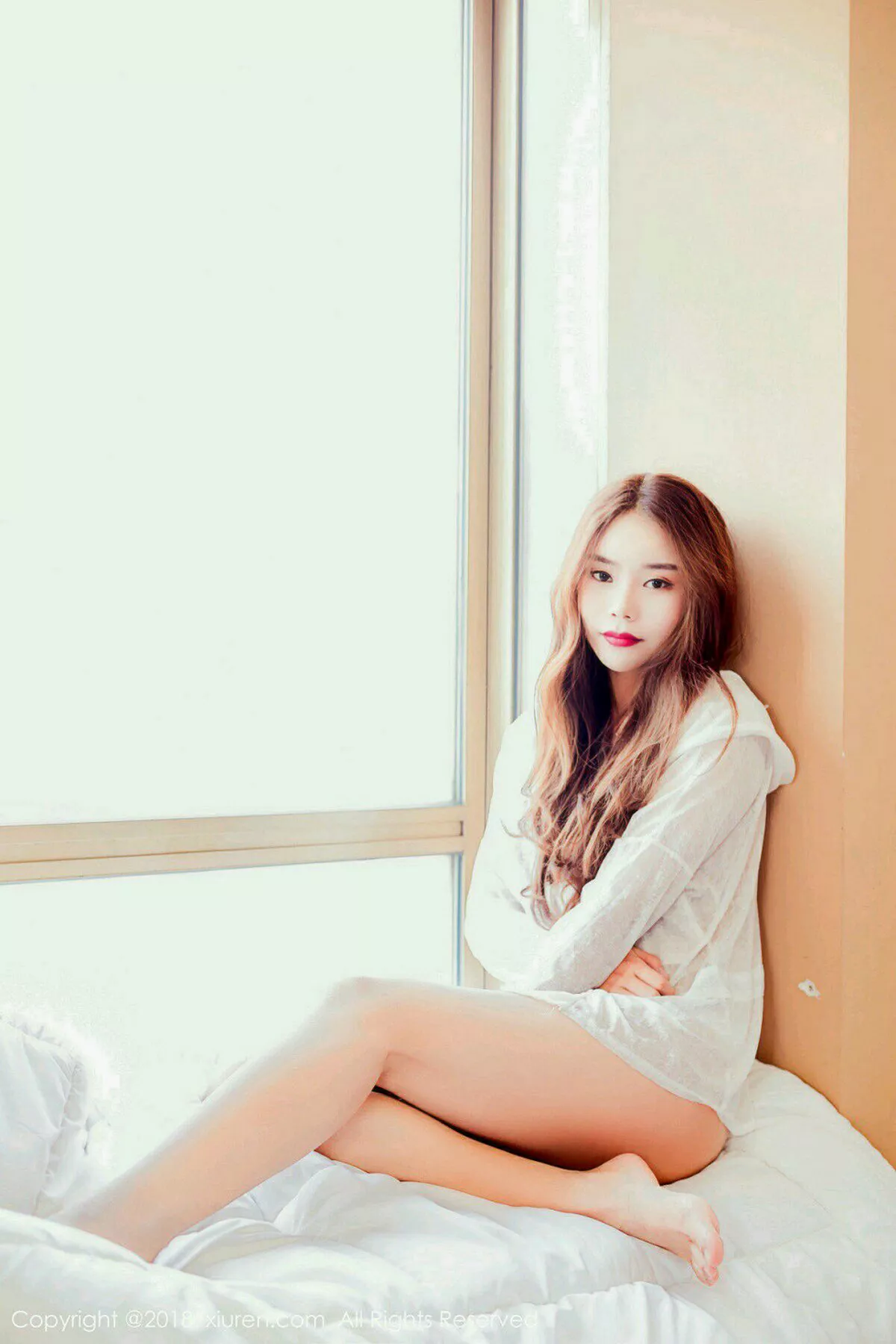 秀人集.com_[XiuRen秀人网]No.972_新人妹子小曼miki居家真空白衬衣半脱秀豪乳露点火辣诱惑写真60P