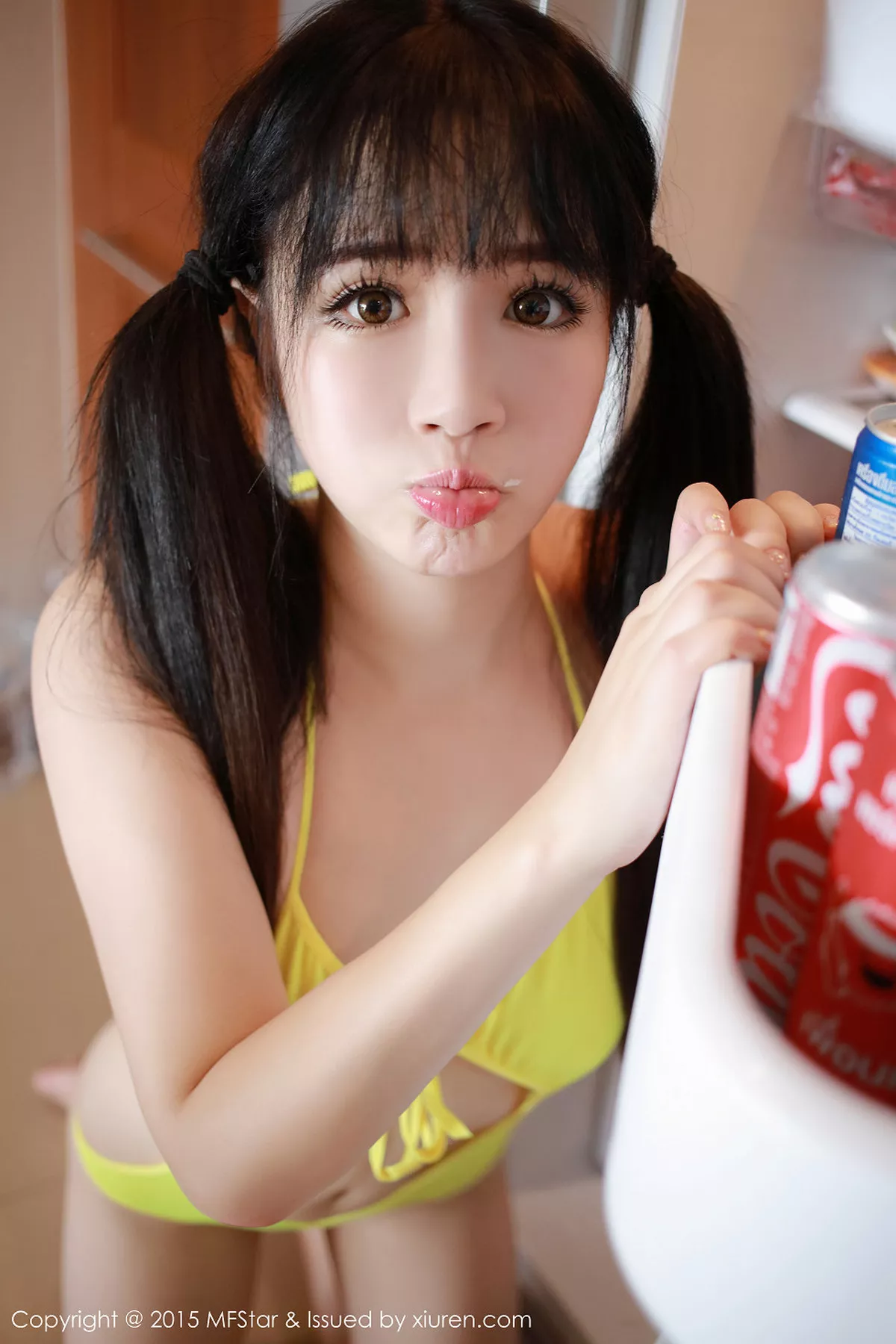 秀人集.com_[MFStar模范学院]Vol.036_萌妹徐cake白色开档短裙迷人豪乳性感翘臀写真50P