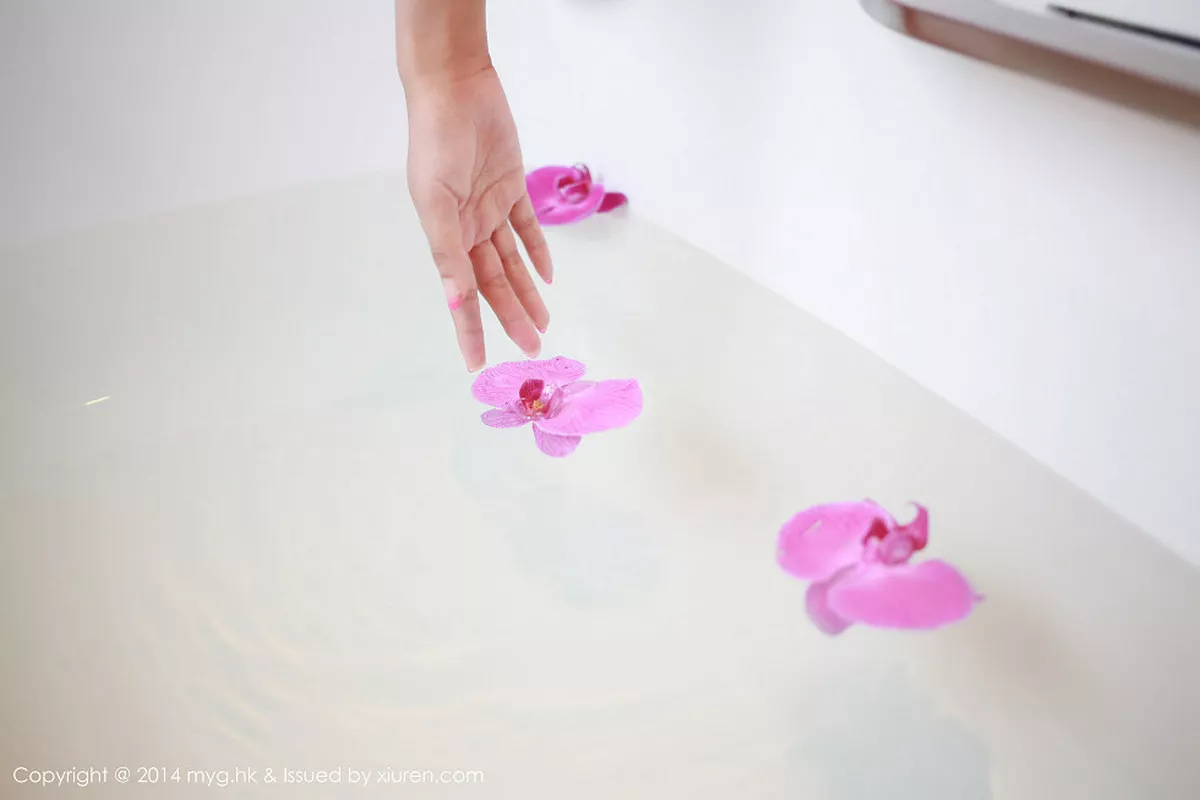 秀人集.com_[MyGirl美媛馆]Vol.038_嫩模王馨瑶yanni同程旅游专辑清爽唯美性感写真72P