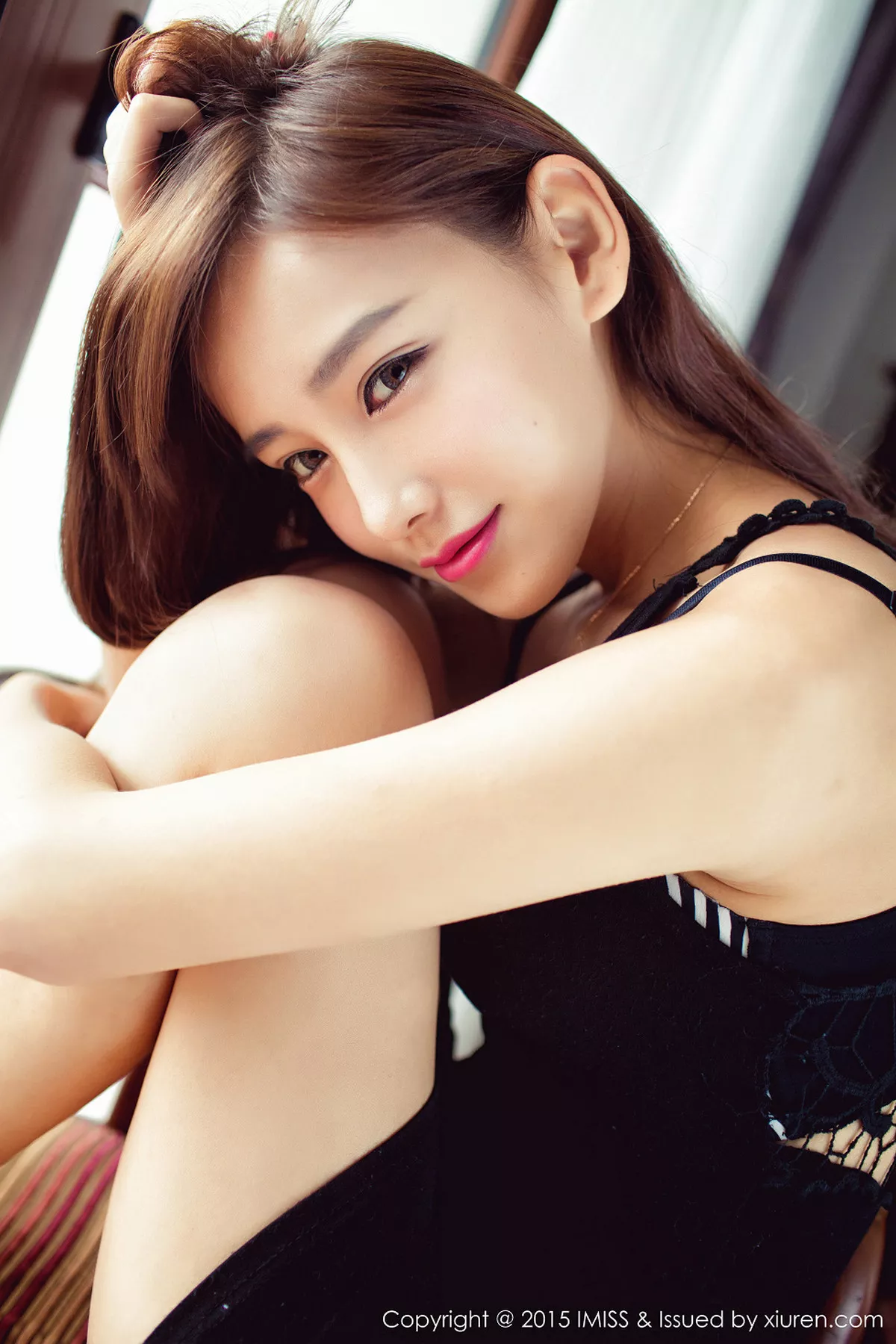 秀人集.com_[IMISS爱蜜社]Vol.040_嫩模李玉洁Daisy大别山薄刀峰旅拍完美身材性感写真57P