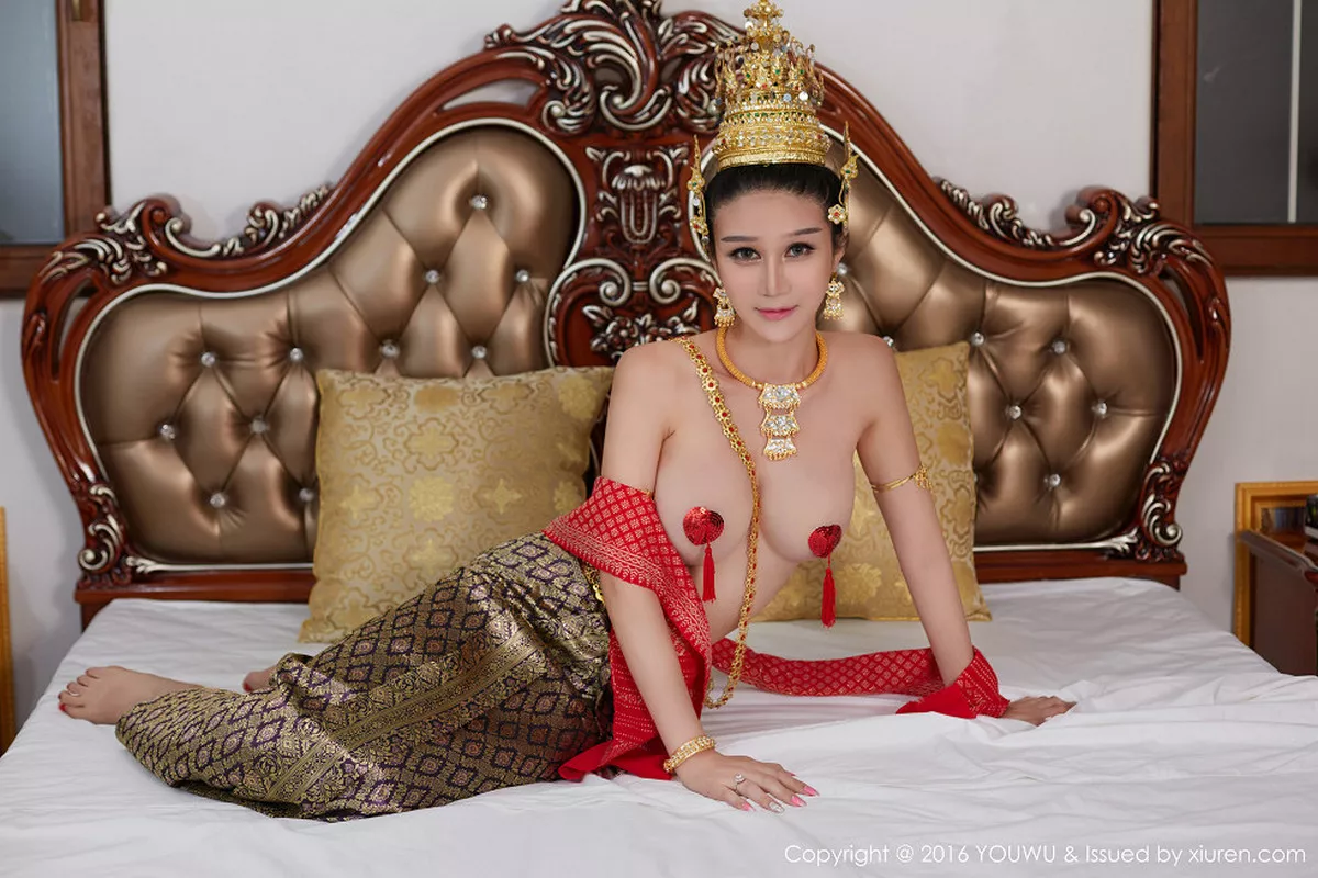 秀人集.com_[YouWu尤物馆]Vol.021_嫩模李宓儿泰国皇后血滴子秀丰满玉兔诱人酮体写真56P