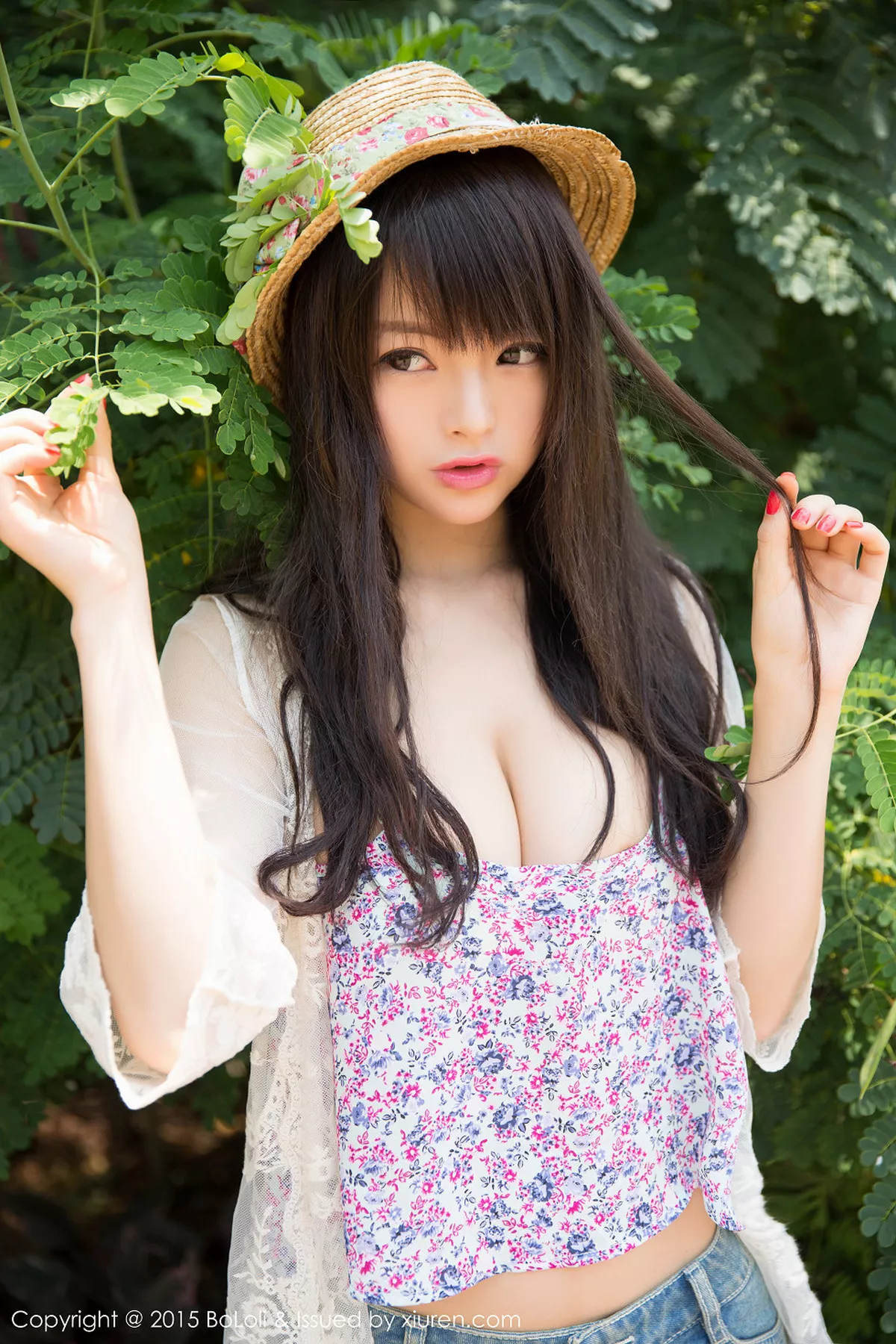 秀人集.com_[BoLoli波萝社]Vol.024_AngelaLee李玲三亚旅拍性感内衣半露豪乳诱惑写真40P