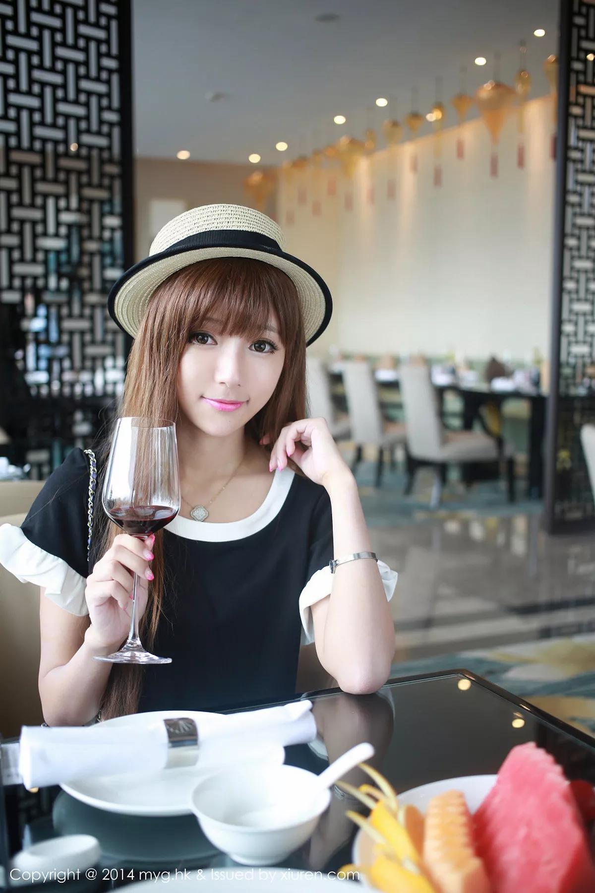 秀人集.com_[MyGirl美媛馆]Vol.038_嫩模王馨瑶yanni同程旅游专辑清爽唯美性感写真72P