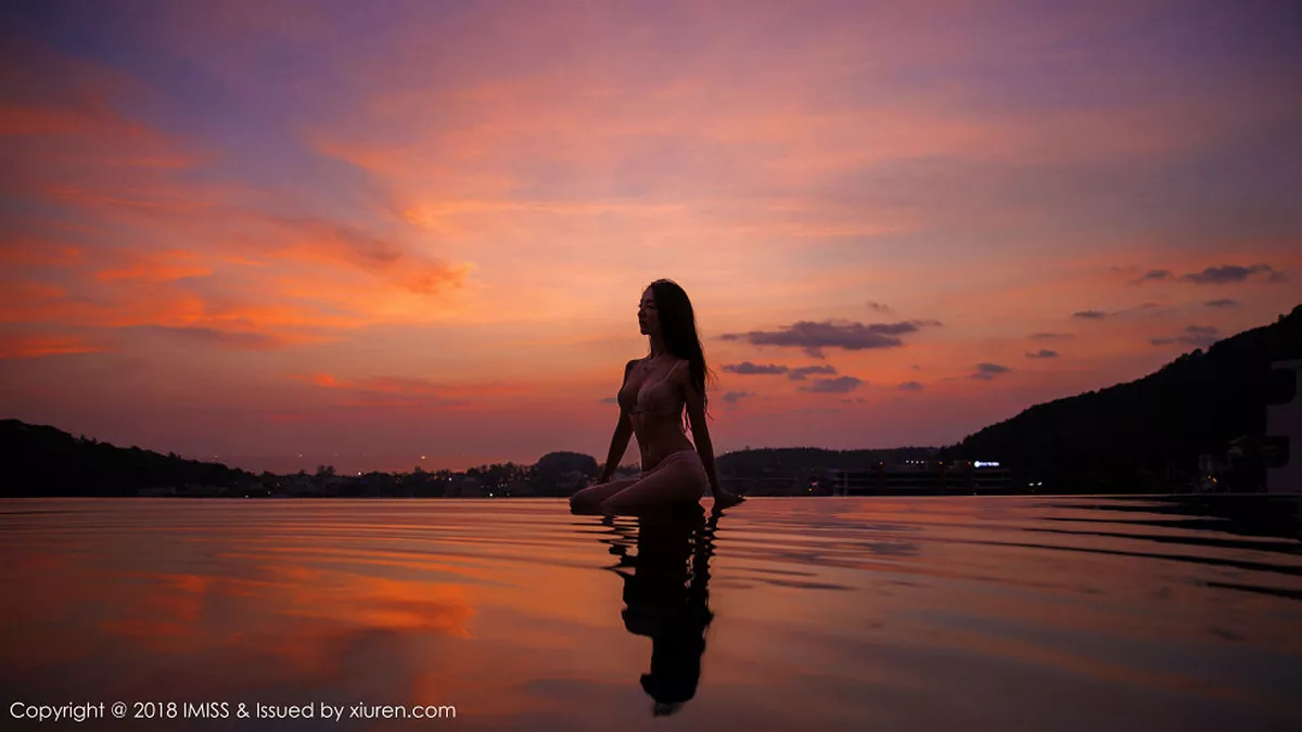 秀人集.com_[IMISS爱蜜社]Vol.241_嫩模小热巴吉普岛旅拍泳池边性感白色比基尼完美诱惑写真51P