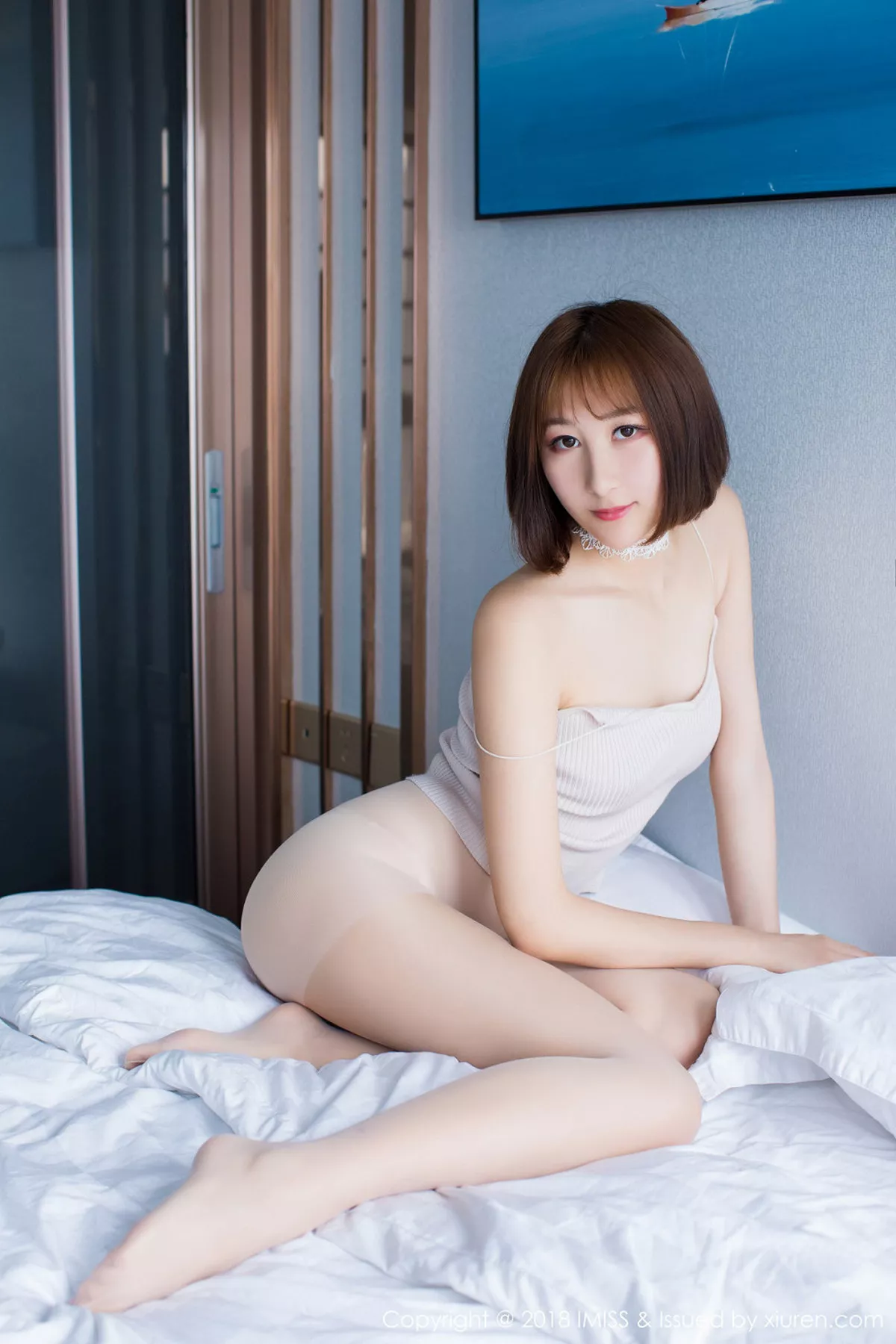 秀人集.com_[IMISS爱蜜社]Vol.240_嫩模九尾Ivy吊带背心配无内肉丝裤袜透视秀翘臀诱惑写真53P