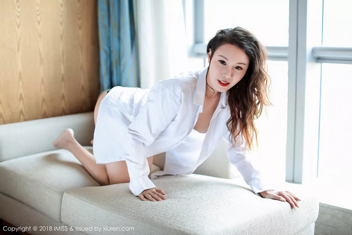 秀人集.com_[IMISS爱蜜社]Vol.251_嫩模王沫儿SaSa私房真空白衬衣+性感内衣露豪乳诱惑写真36P