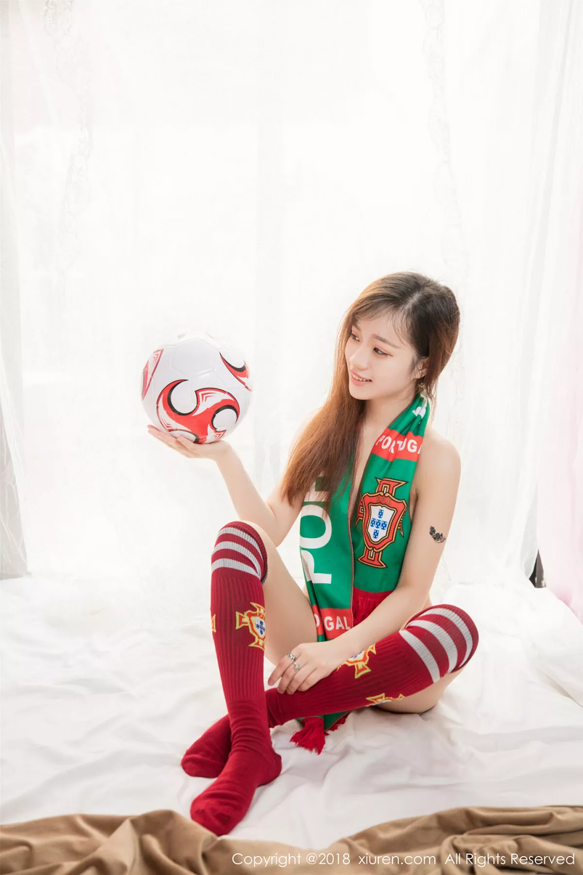 秀人集.com_[XiuRen秀人网]No.1042_嫩模龙泽美曦性感蝴蝶内衣+葡萄牙足球宝贝完美诱惑写真64P