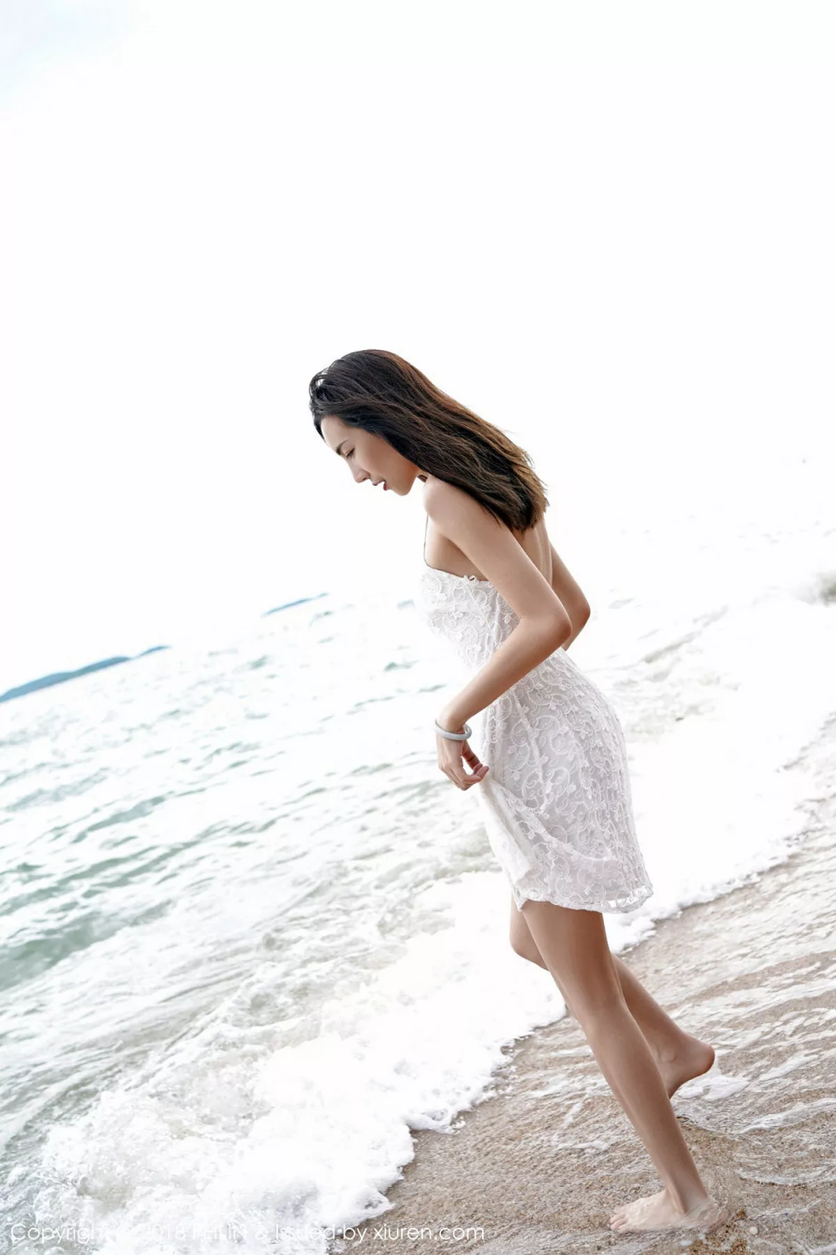 秀人集.com_[FeiLin嗲囡囡]Vol.147_美女主播Hana妹半脱牛仔衣性感黑色蕾丝内衣诱惑写真40P