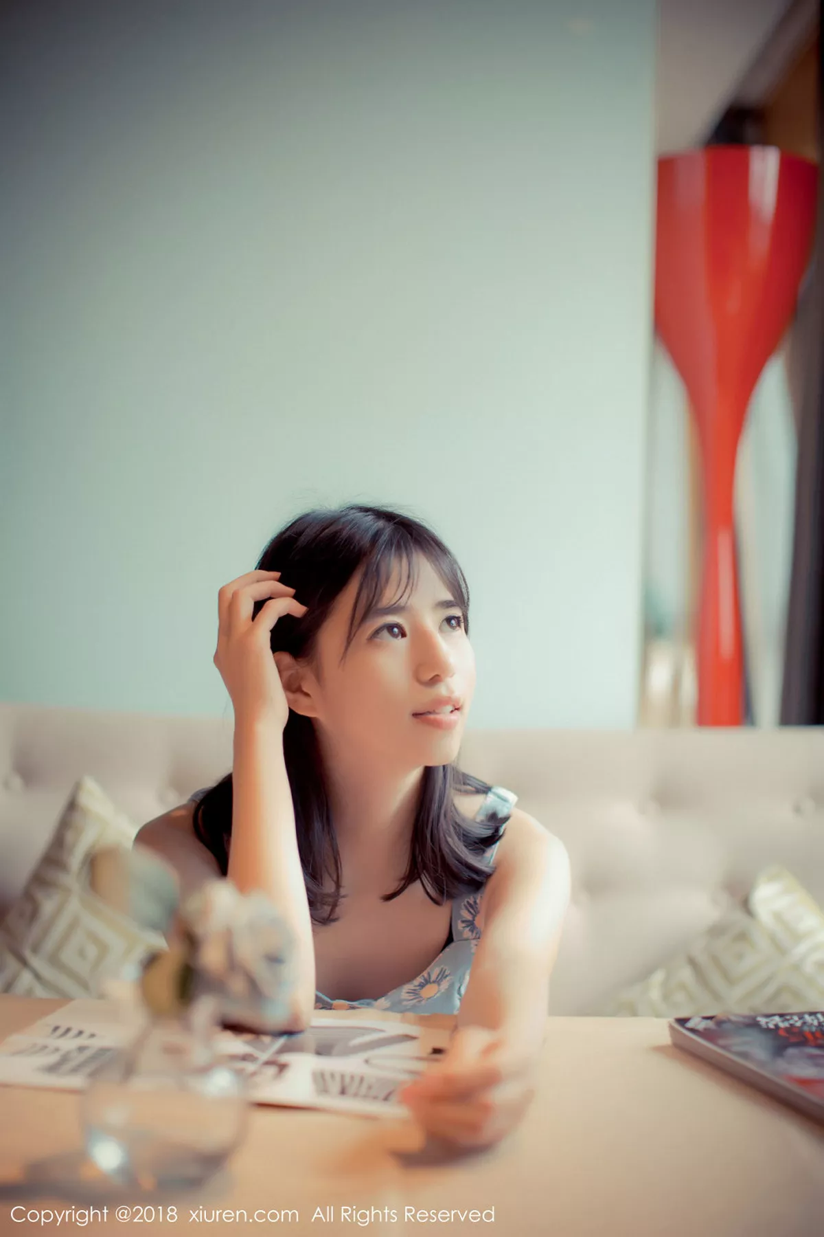 秀人集.com_[XiuRen秀人网]No.1057_嫩模艾栗栗居家床上黑色蕾丝内衣灯光下撩人诱惑写真48P