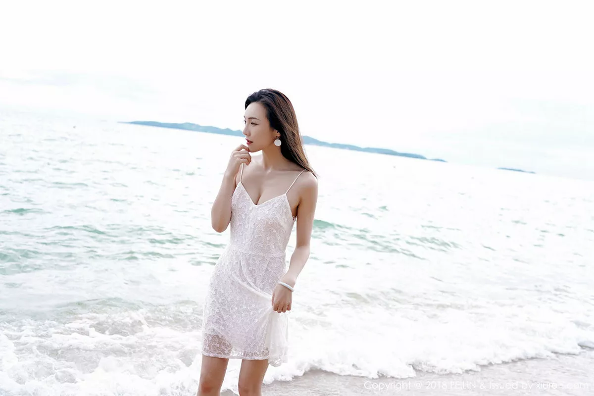 秀人集.com_[FeiLin嗲囡囡]Vol.147_美女主播Hana妹半脱牛仔衣性感黑色蕾丝内衣诱惑写真40P