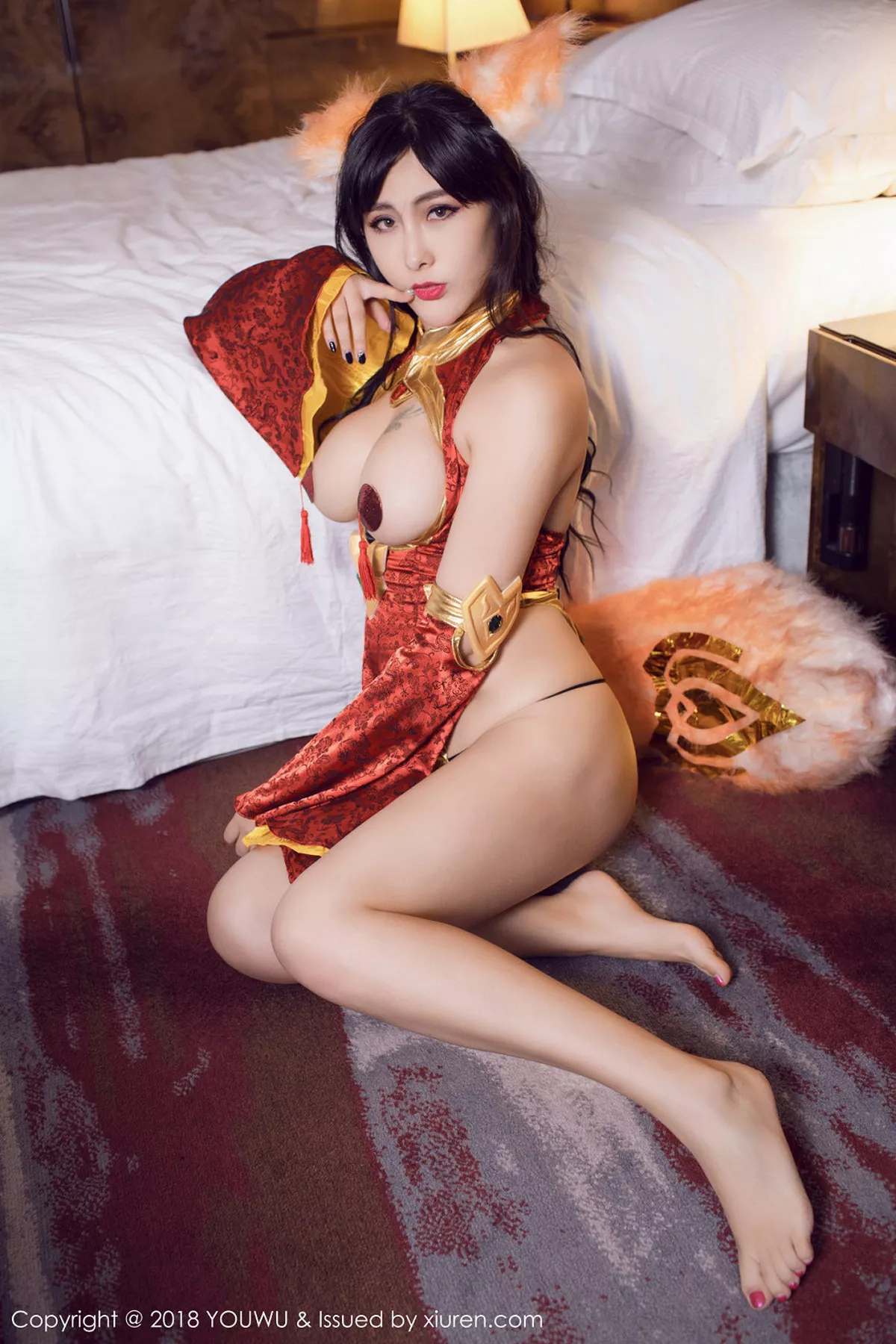 秀人集.com_[YouWu尤物馆]Vol.103_性感尤物FoxYini孟狐狸全裸美体血滴子遮点妖艳诱惑写真40P