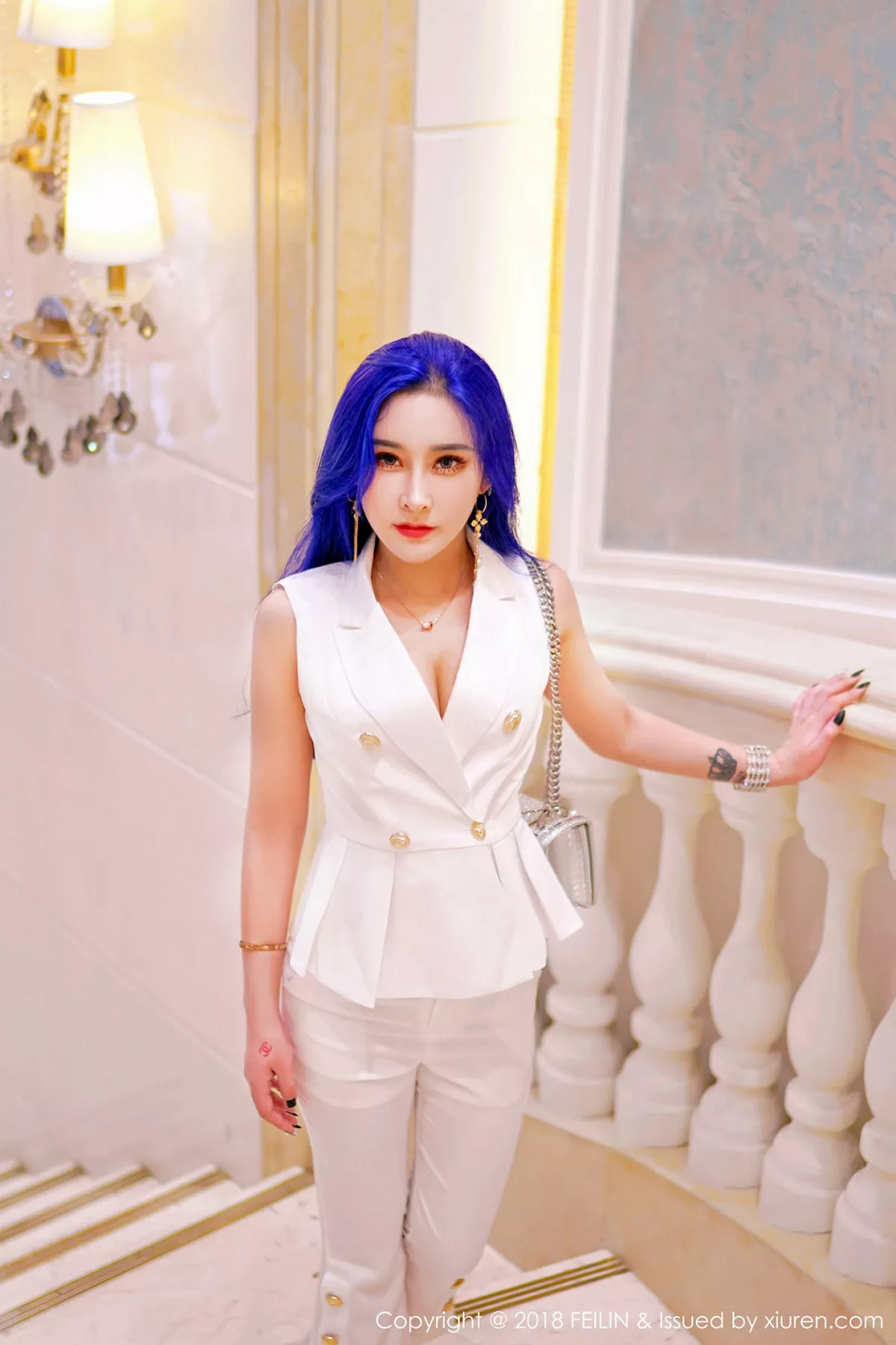 秀人集.com_[FeiLin嗲囡囡]Vol.159_嫩模喵莫儿居家黑色蕾丝情趣内衣秀完美身材惹火诱惑写真38P