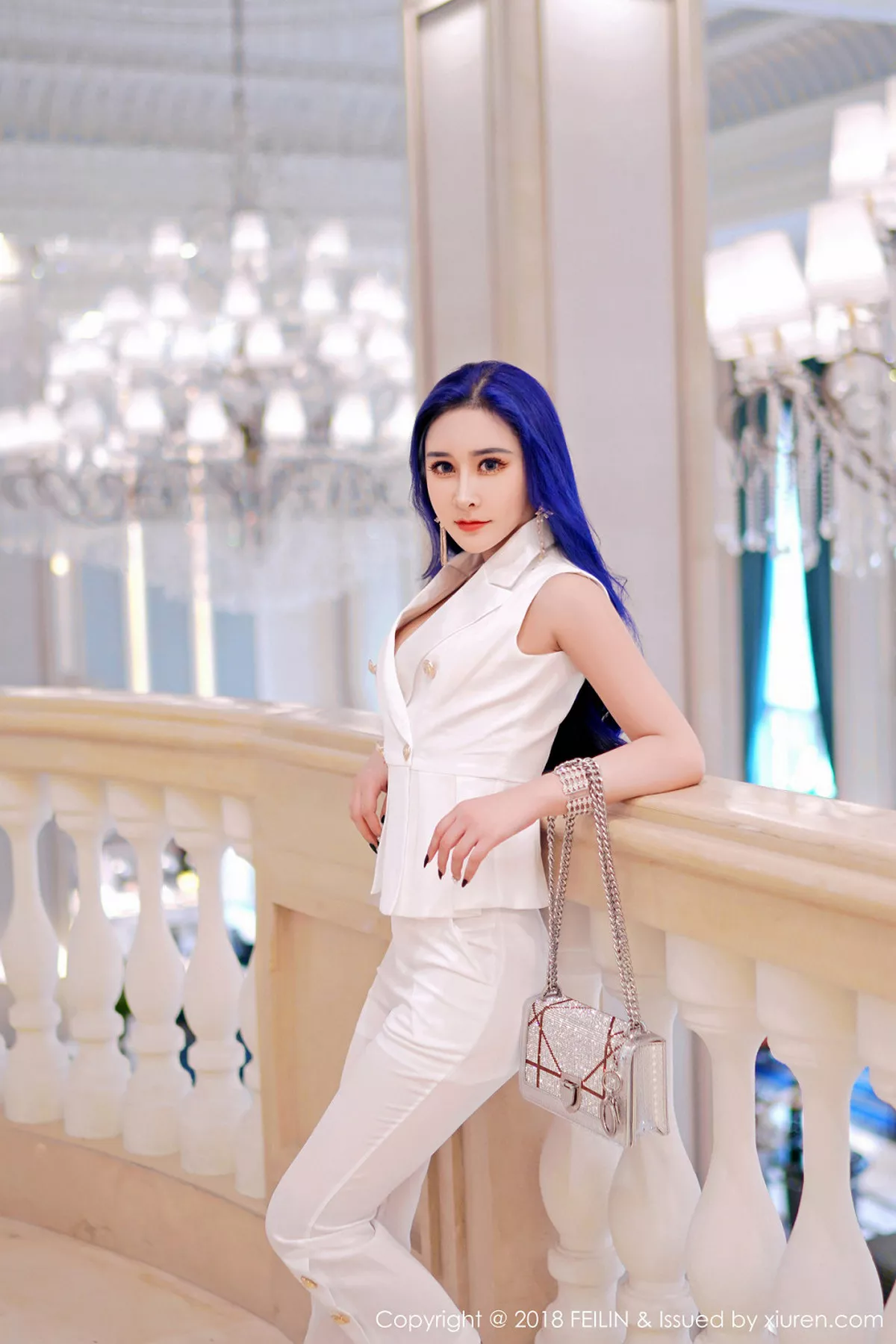 秀人集.com_[FeiLin嗲囡囡]Vol.159_嫩模喵莫儿居家黑色蕾丝情趣内衣秀完美身材惹火诱惑写真38P