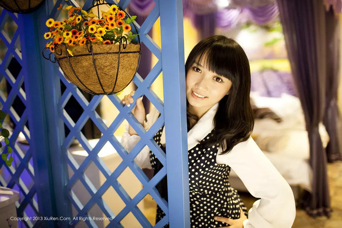 秀人集.com_[XiuRen秀人网]No.053_清纯美少女默漠无荢清新阳光写真海量合集121P