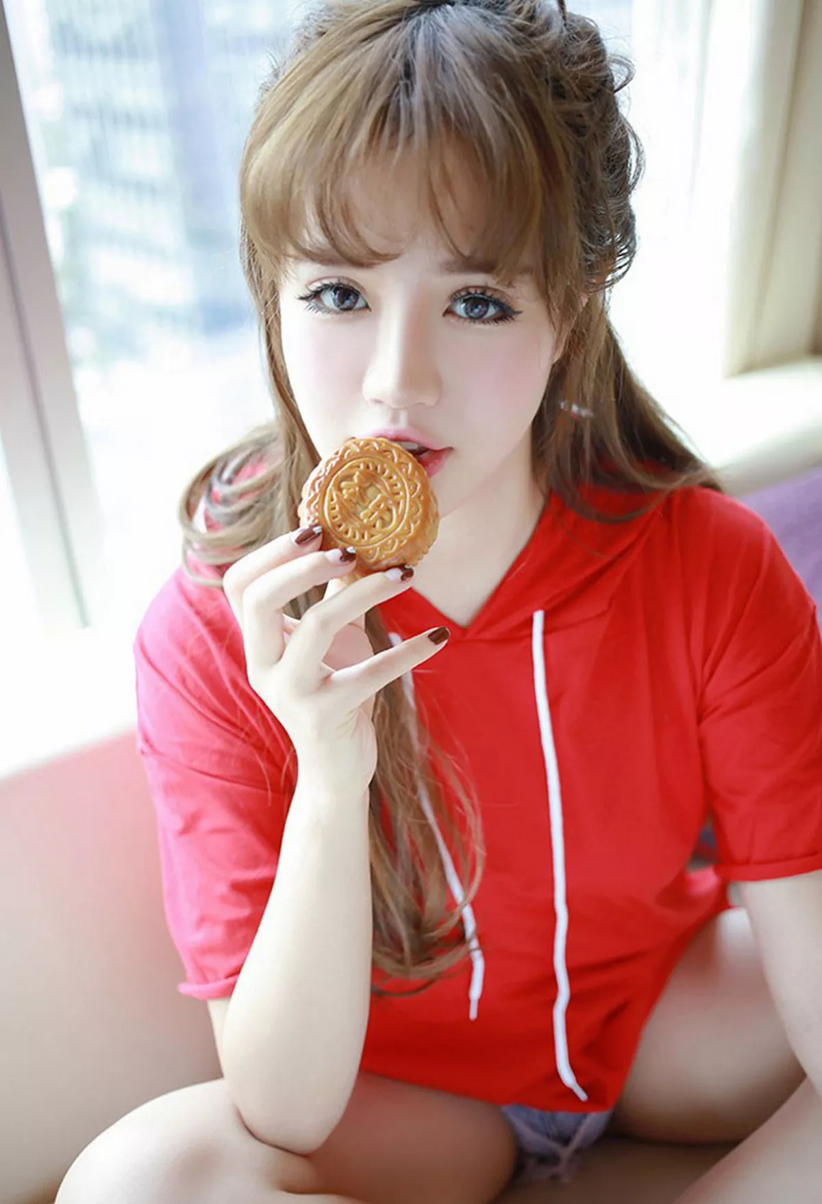 秀人集.com_[MFStar模范学院]Vol.070_嫩模徐cake泰国心愿旅拍白色蕾丝内衣秀美胸性感写真51P